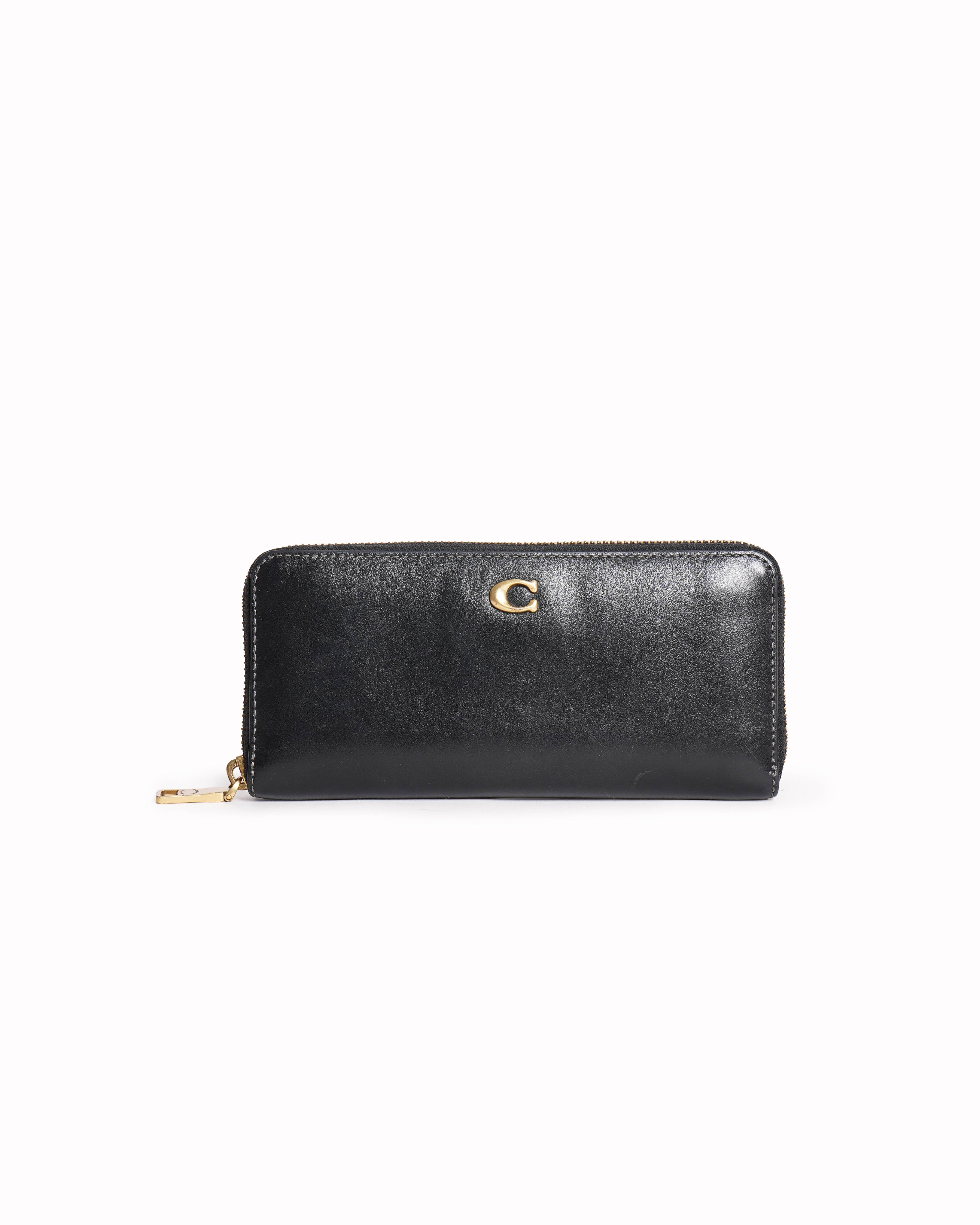 Coach Zip Around Wallet In Black
