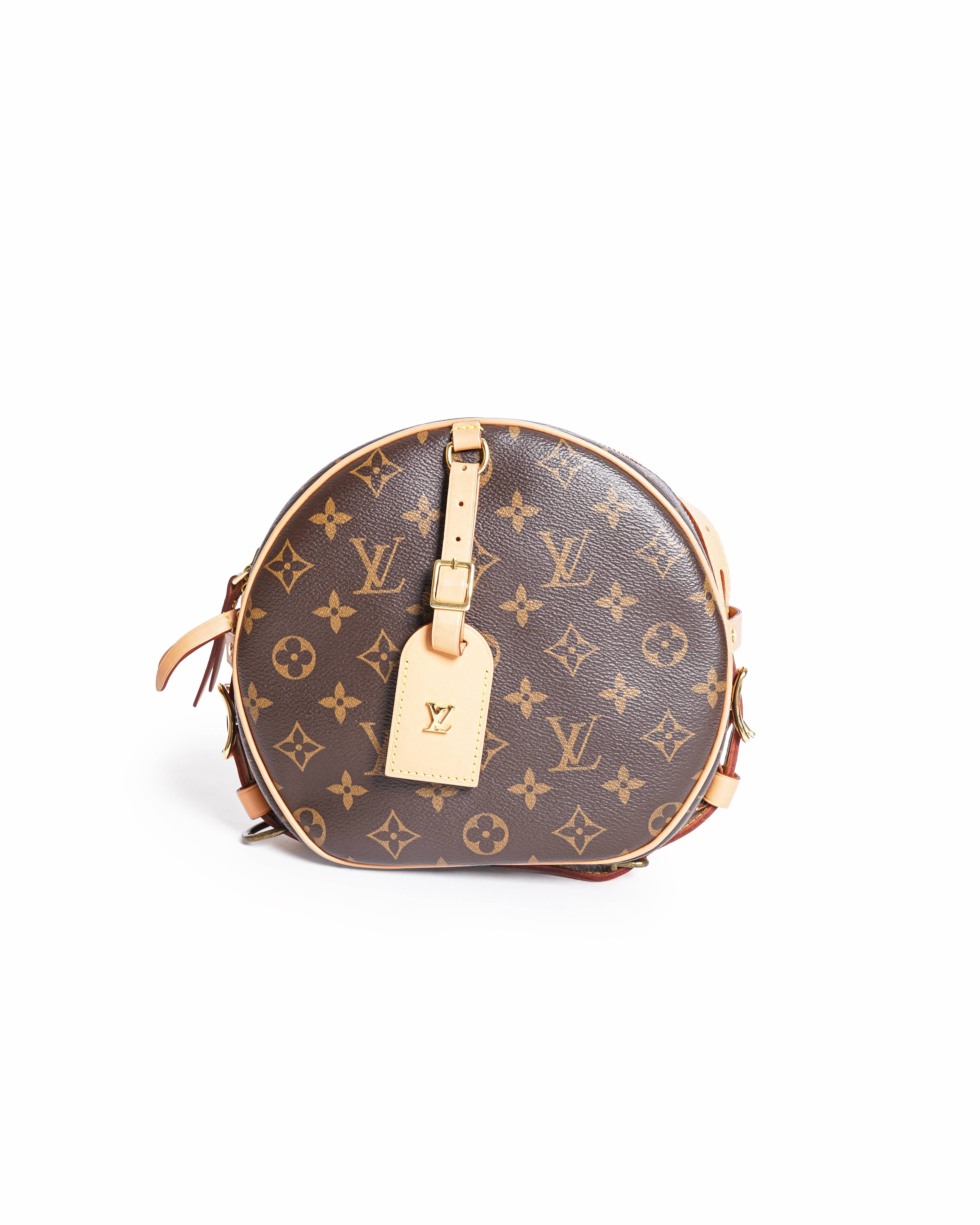 Louis Vuitton Monogram Canvas Boite Chapeau Souple MM Bag