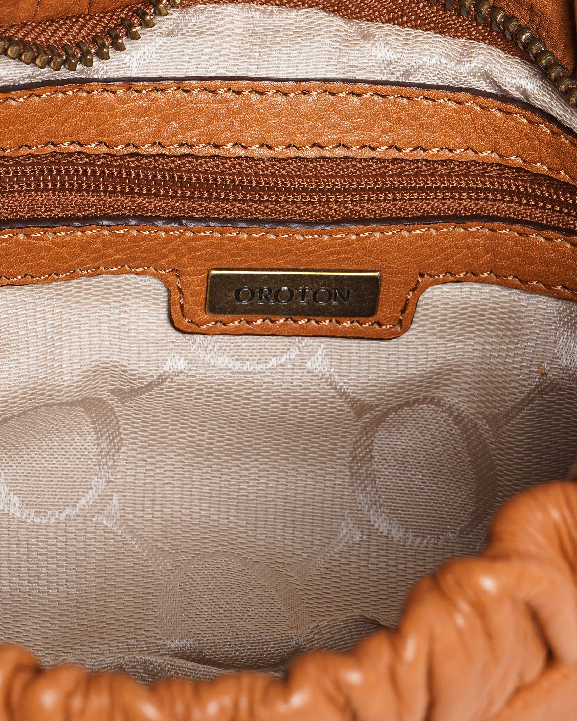 Oroton tan leather clutch Shoulder bag