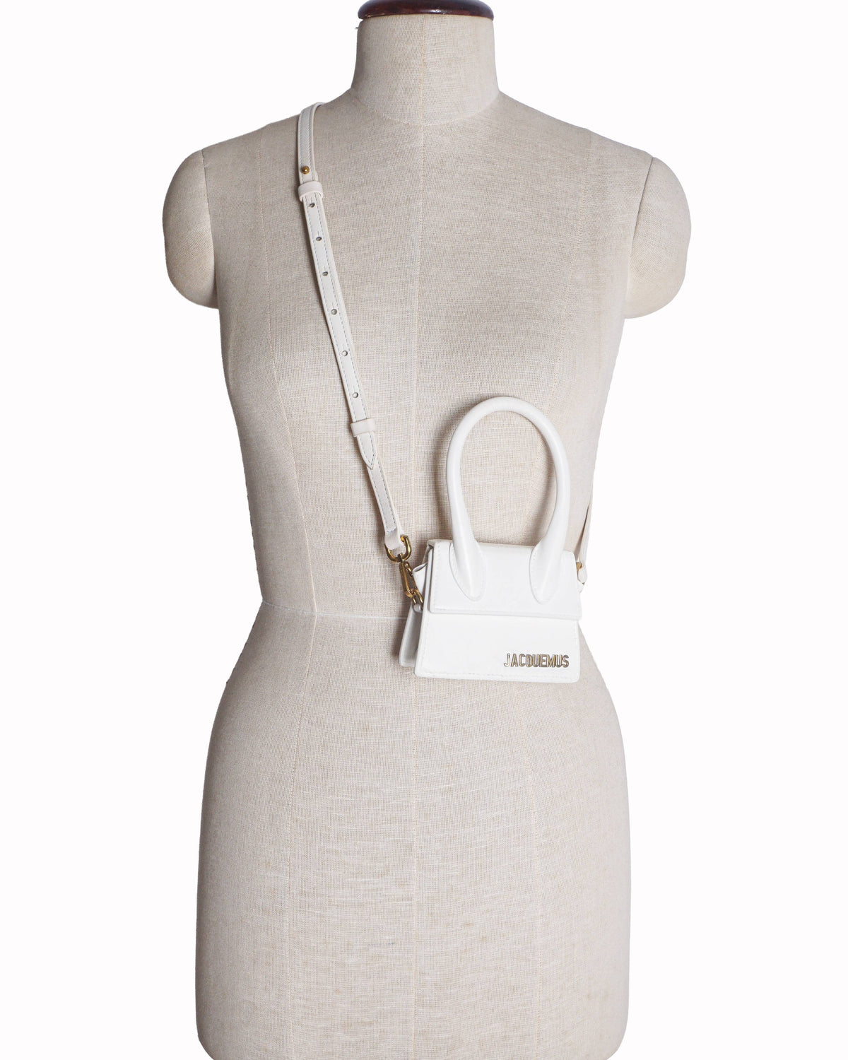 Jacquemus White Smooth Leather Le Chiquito Mini Top Handle Bag