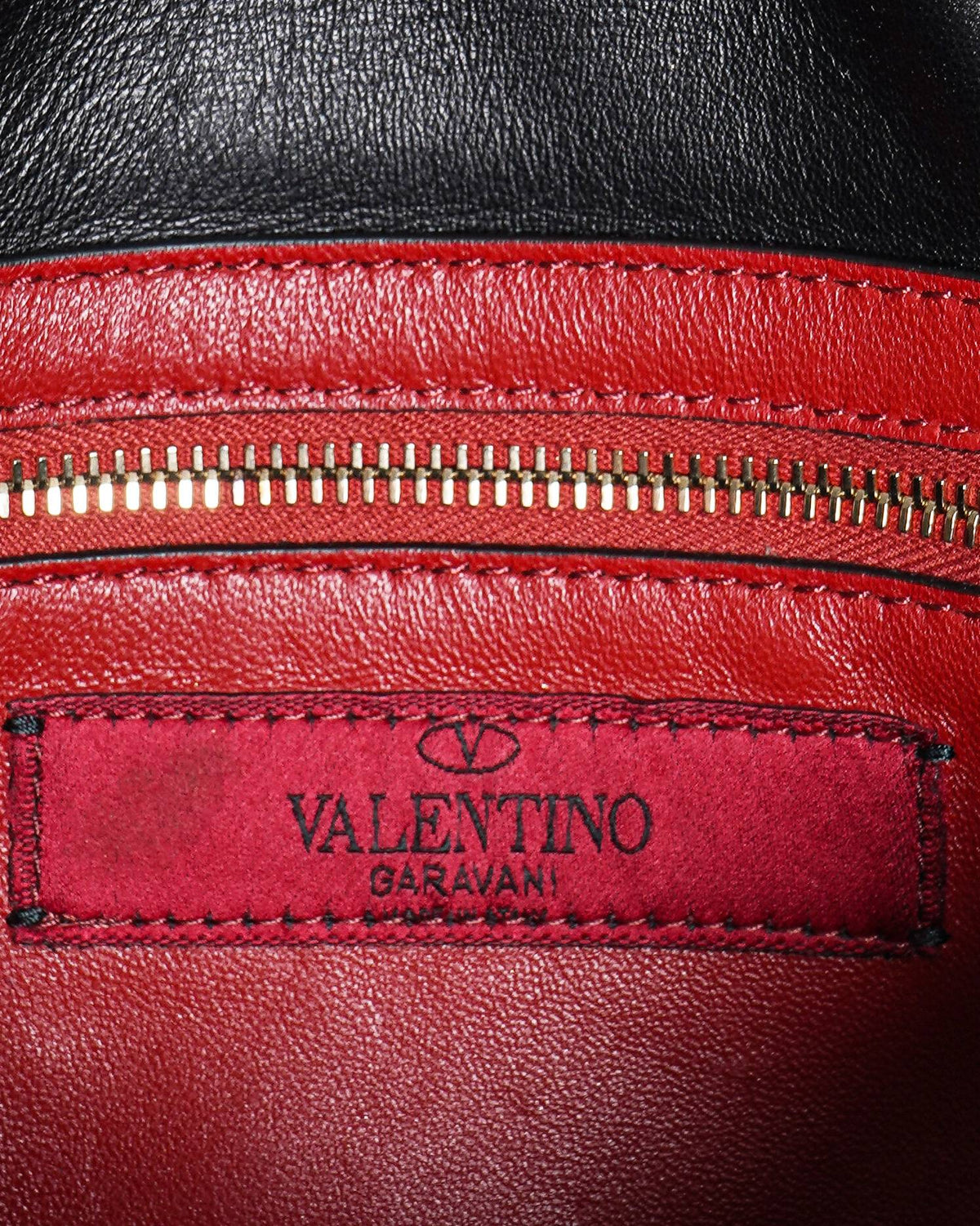 Valentino Garavani White Quilted Lambskin Leather VLTN Roskstud Spike Belt Bag