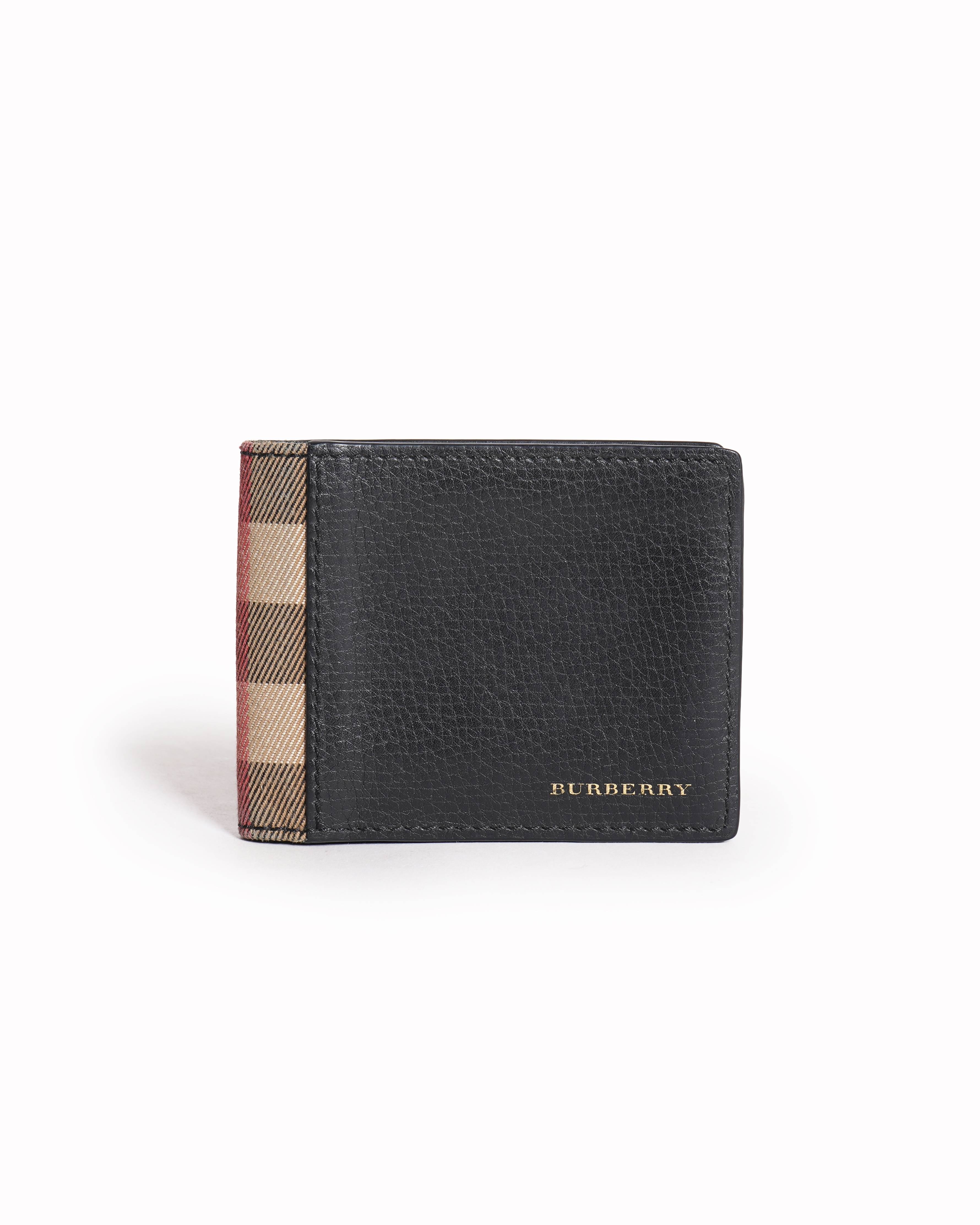 Burberry Men's Wallet In Black