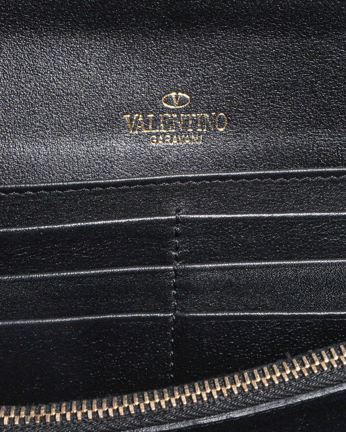 Valentino Garavani Black Leather Rockstud Chain Clutch Bag