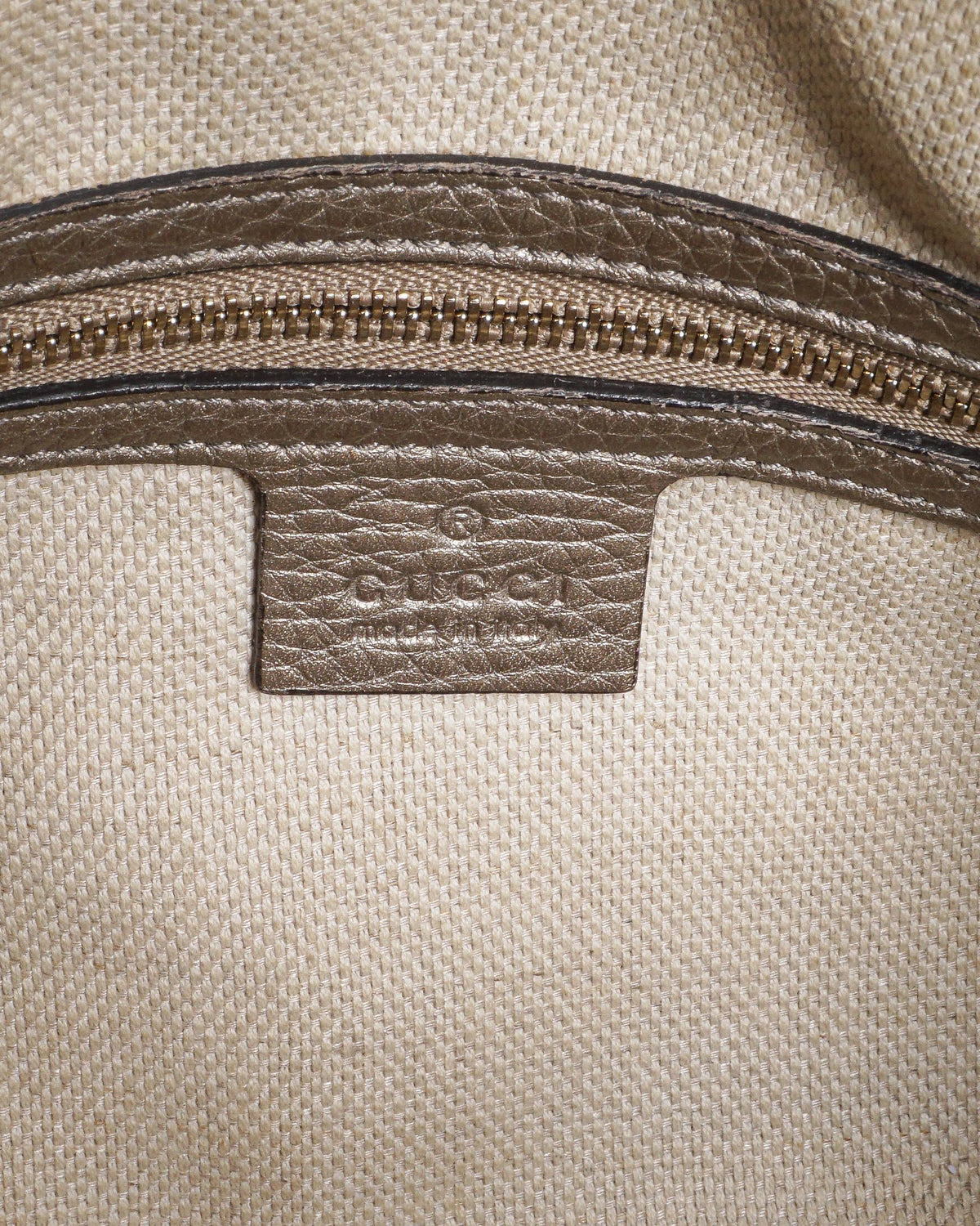 Gucci Metallic Gold Leather Medium Soho Chain Shoulder Bag