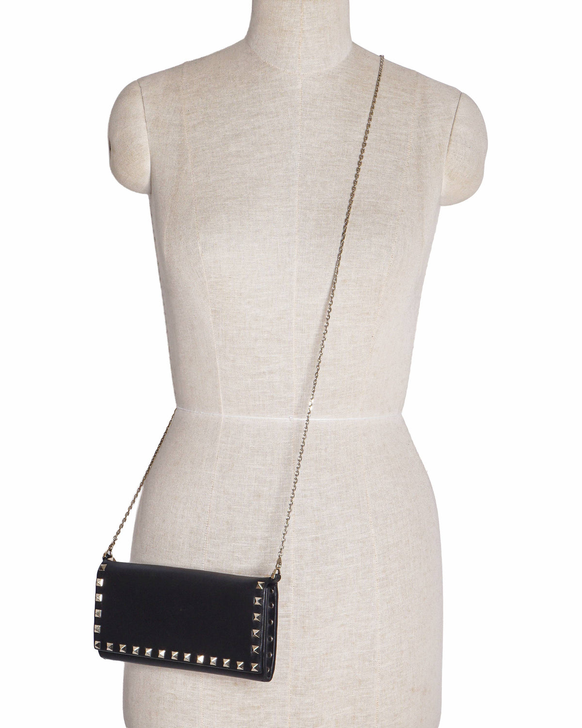 Valentino Garavani Black Leather Rockstud Chain Clutch Bag