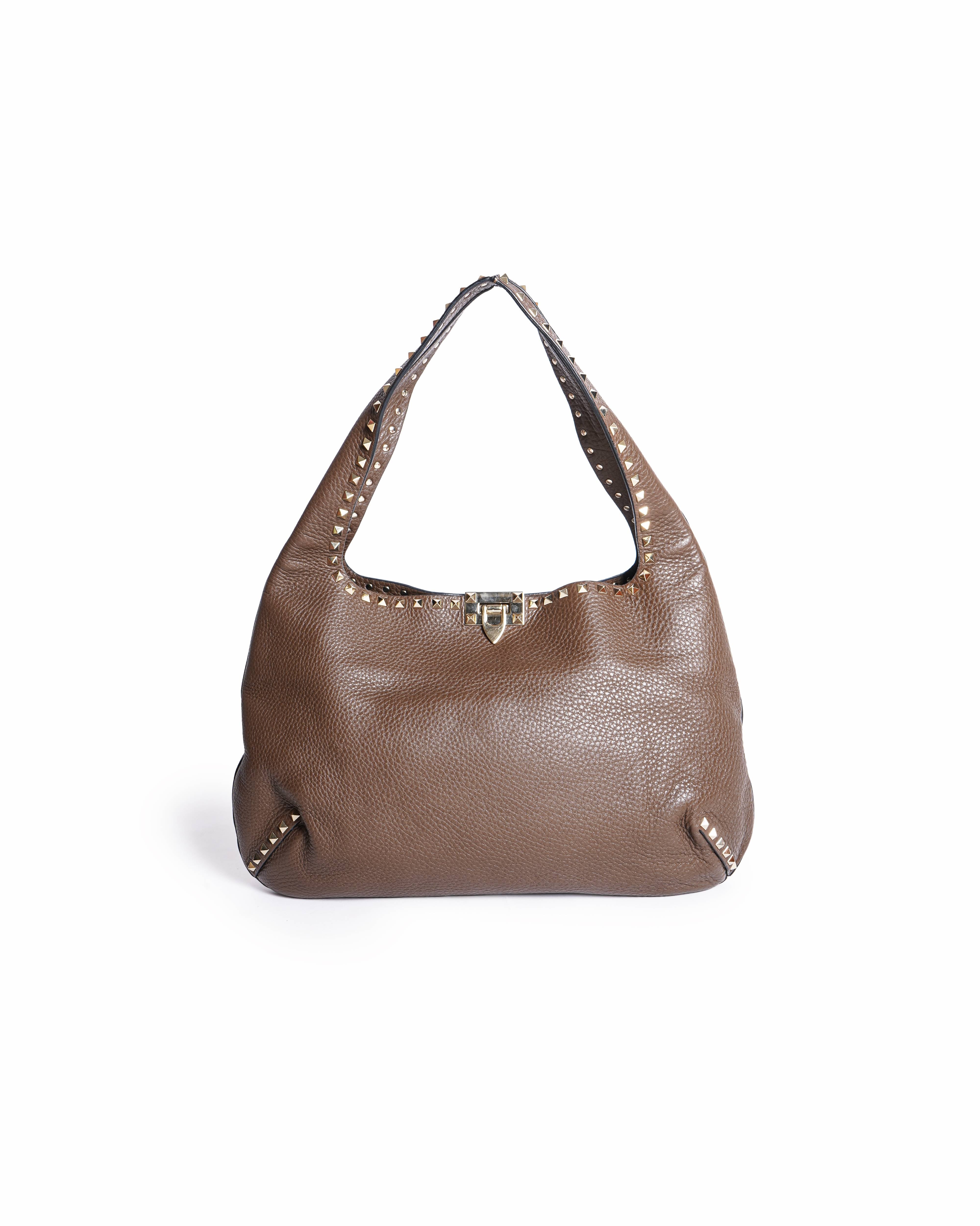 Valentino Garavani
Rockstud Hobo leather handbag