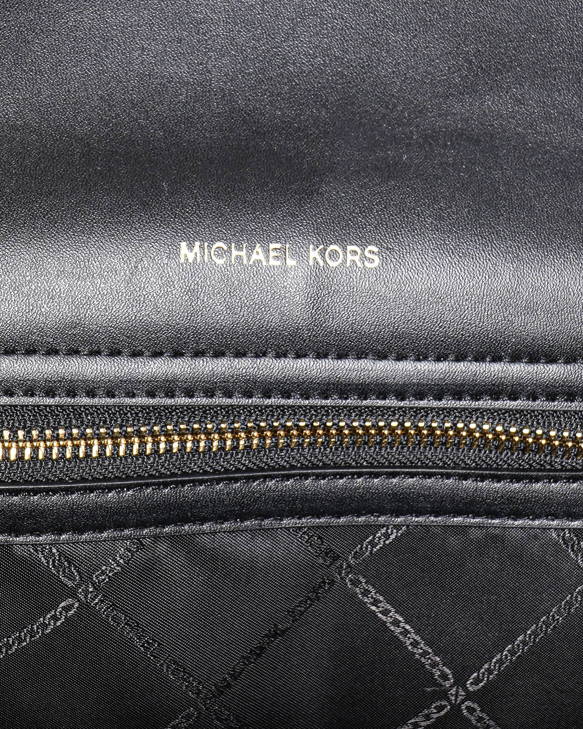 Michael Kors Carmen Satchel With Detachable Strap In Black