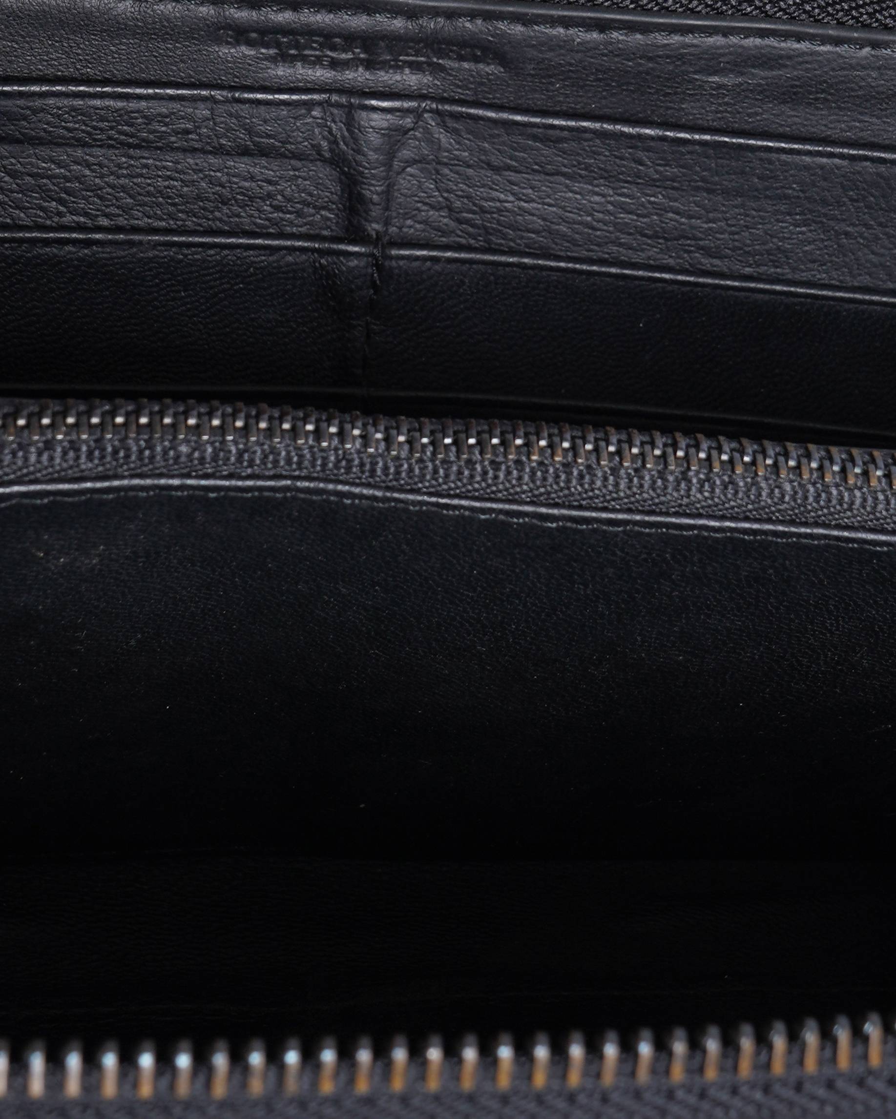 Bottega Veneta 
Black Intrecciato Leather Zip Around Wallet