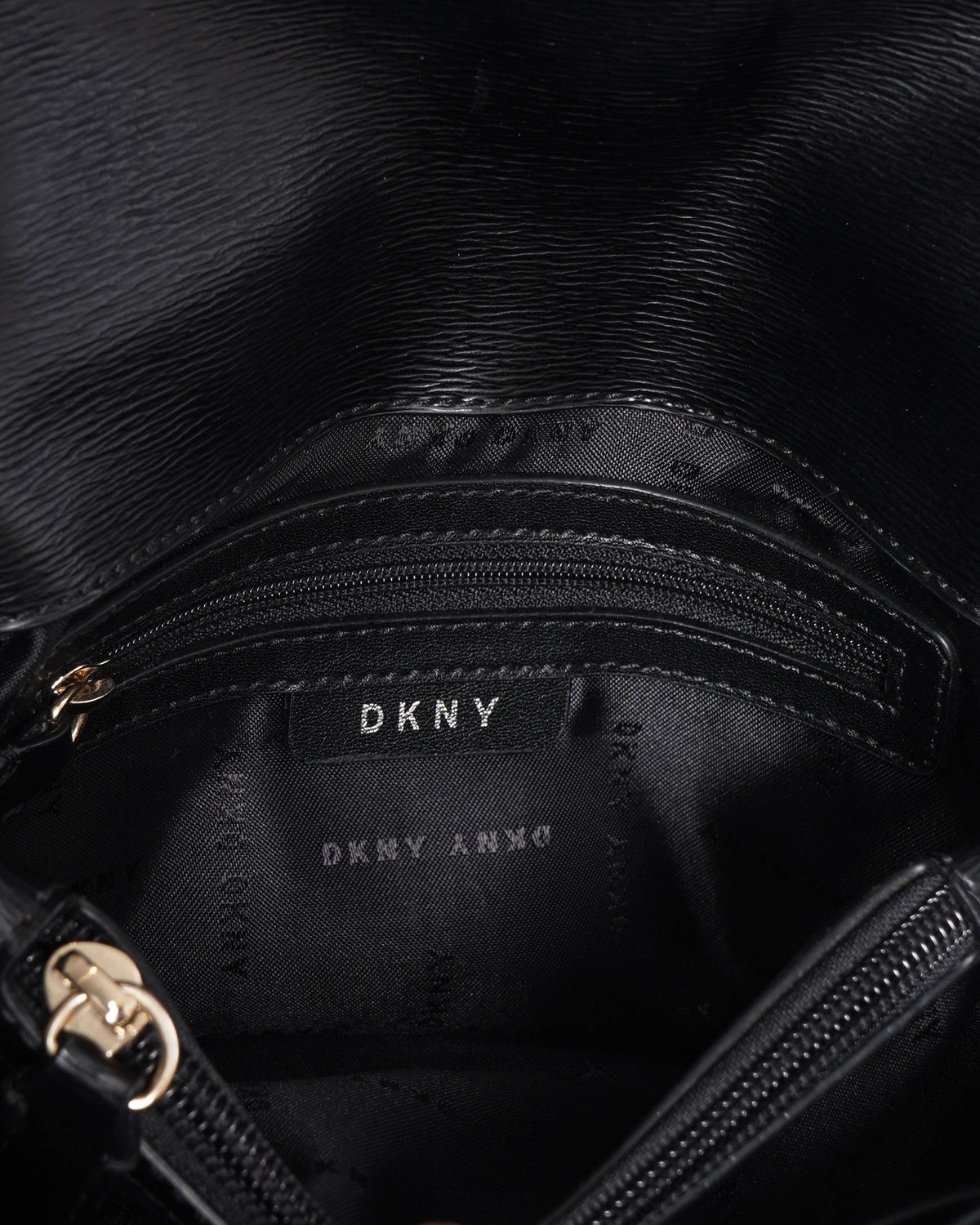 New DKNY Shoulder Bag In Black