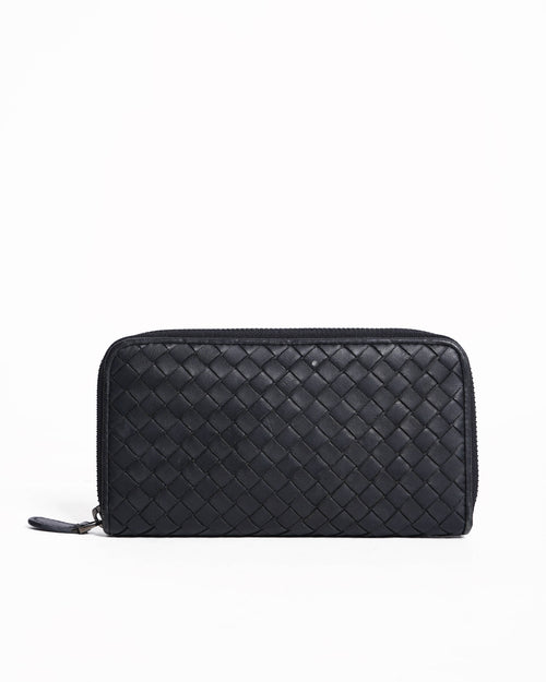 Bottega Veneta 
Black Intrecciato Leather Zip Around Wallet