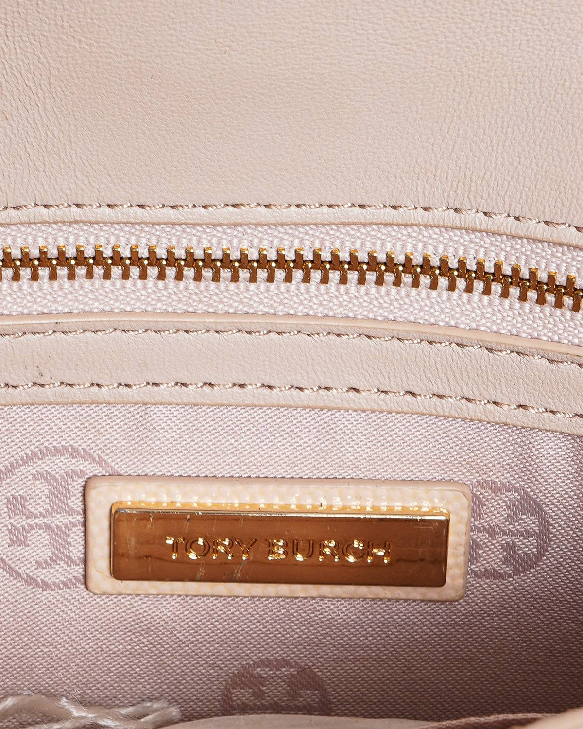 Tory Burch Beige Grainy Leather Gigi Envelope Clutch