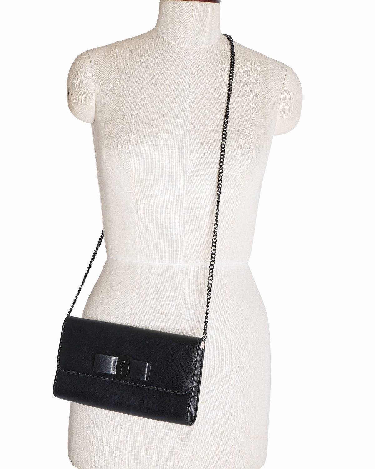 Salvatore Ferragamo Vara Leather Bow Continental Clutch Bag