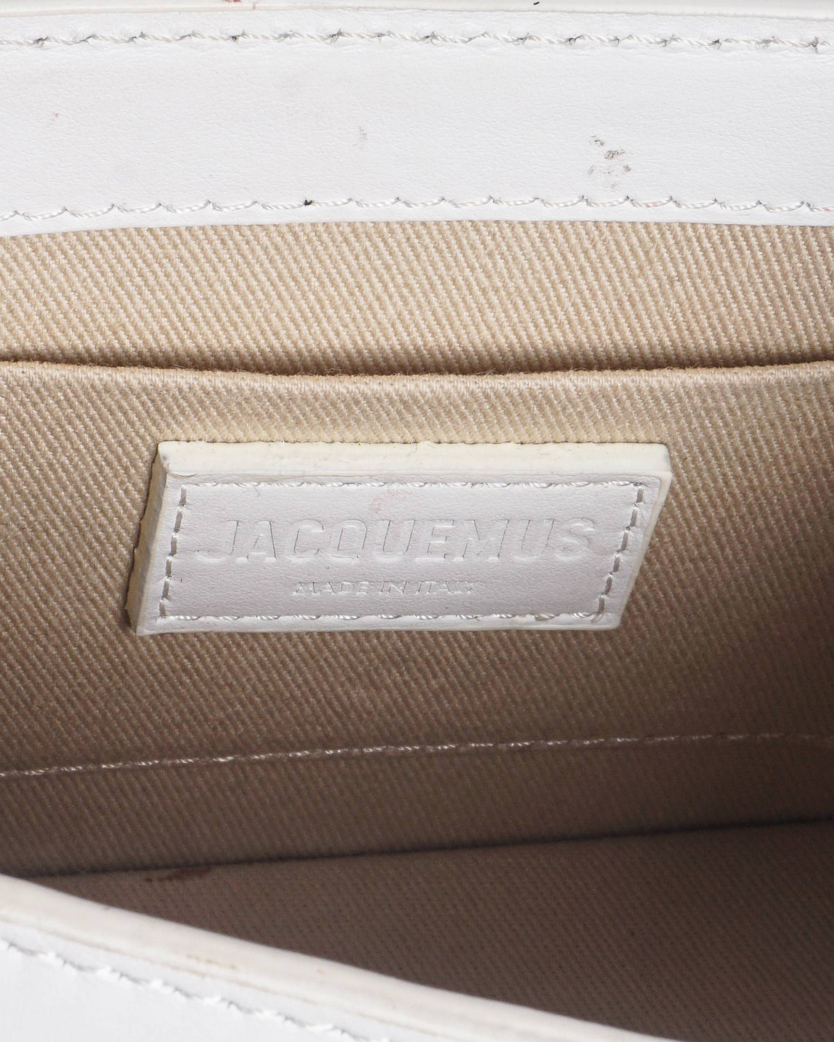 Jacquemus Le Chiquito Moyen White Leather Top Handle Bag