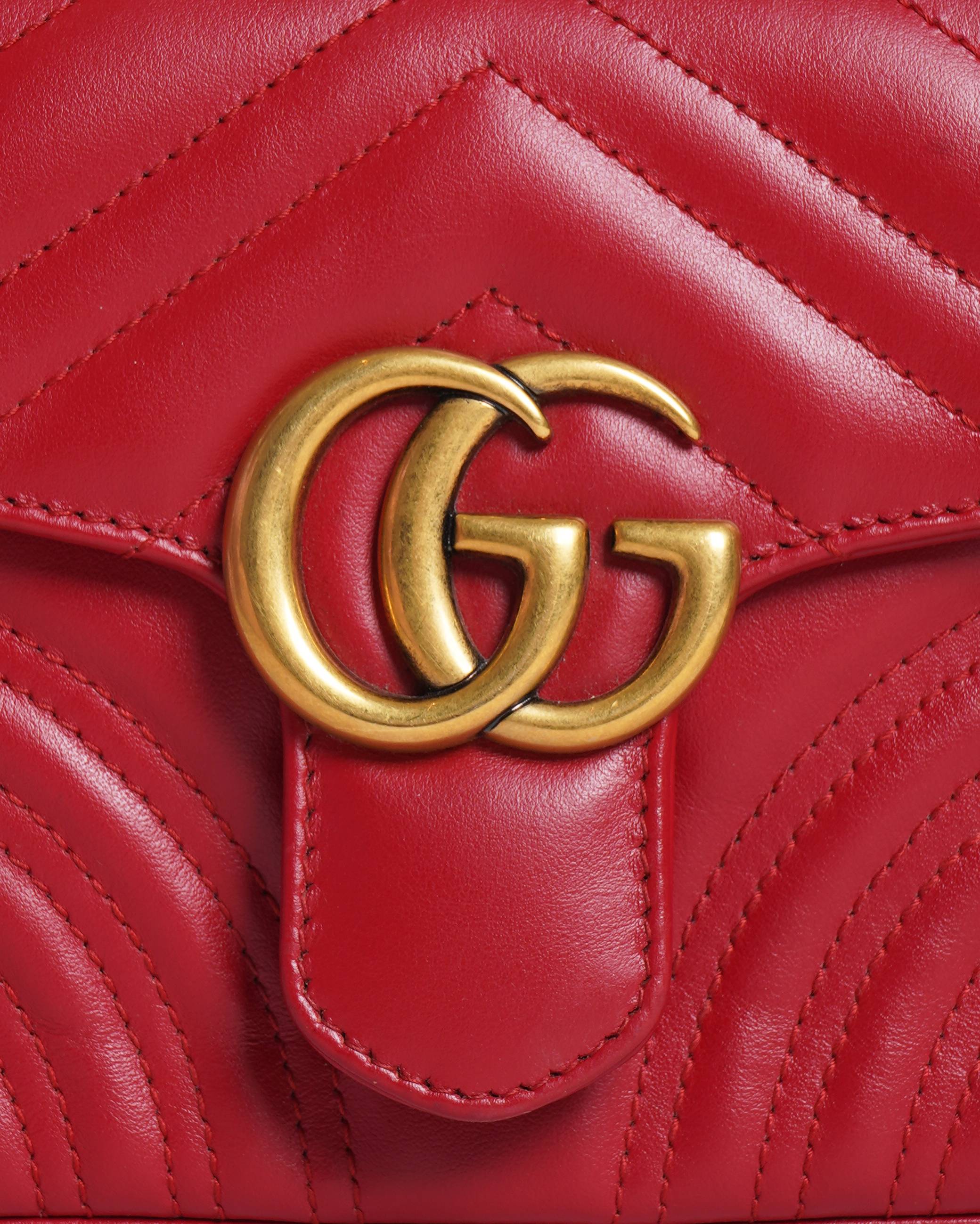 Gucci Red MM Marmont Top Handle & Shoulder Strap Bag