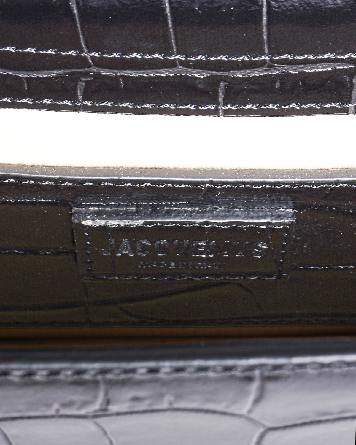 Jacquemus Le Grand Bambino Croc-Embossed Crossbody Bag In Black