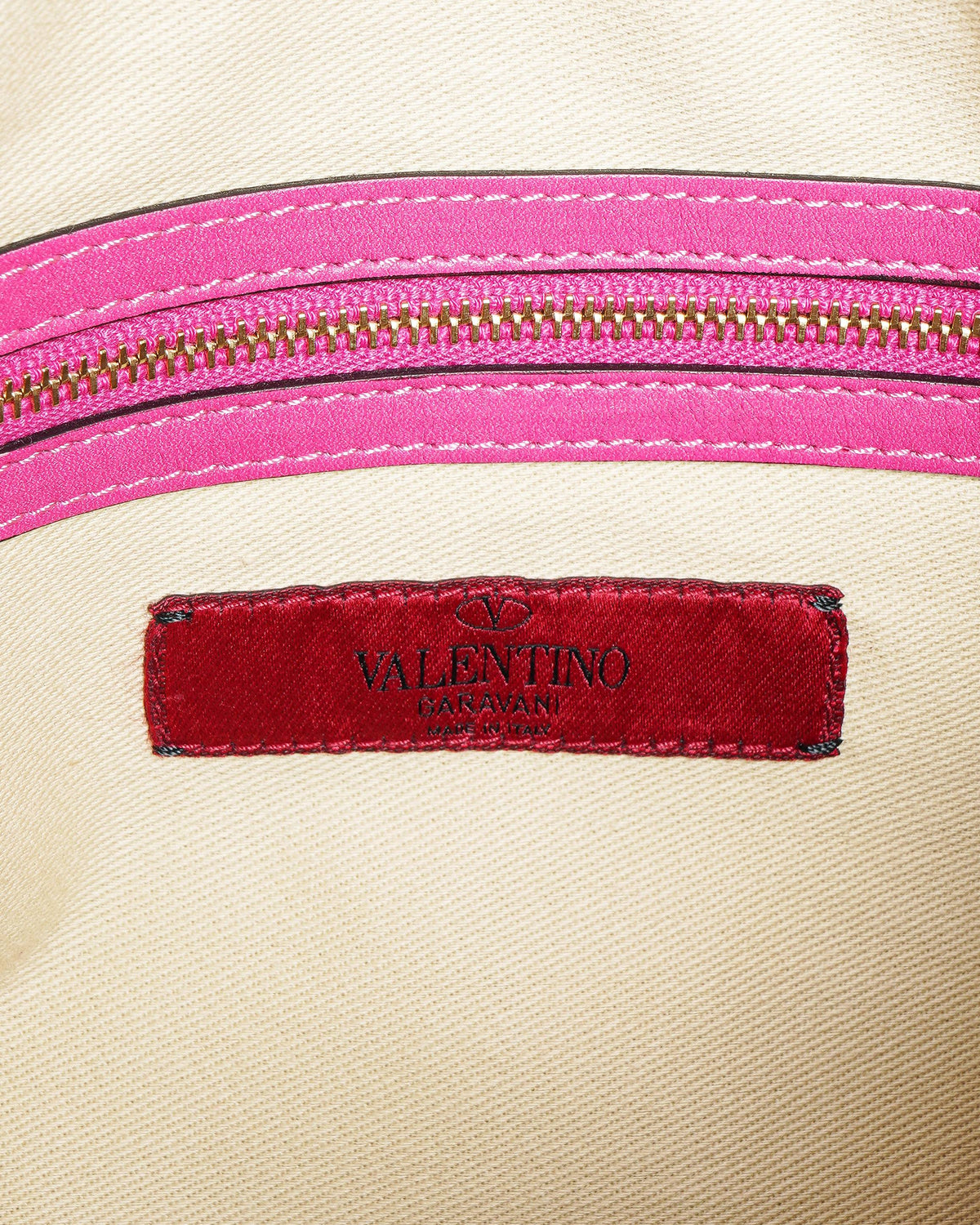 Valentino Garavani Rockstud Flat Leather Clutch Bag