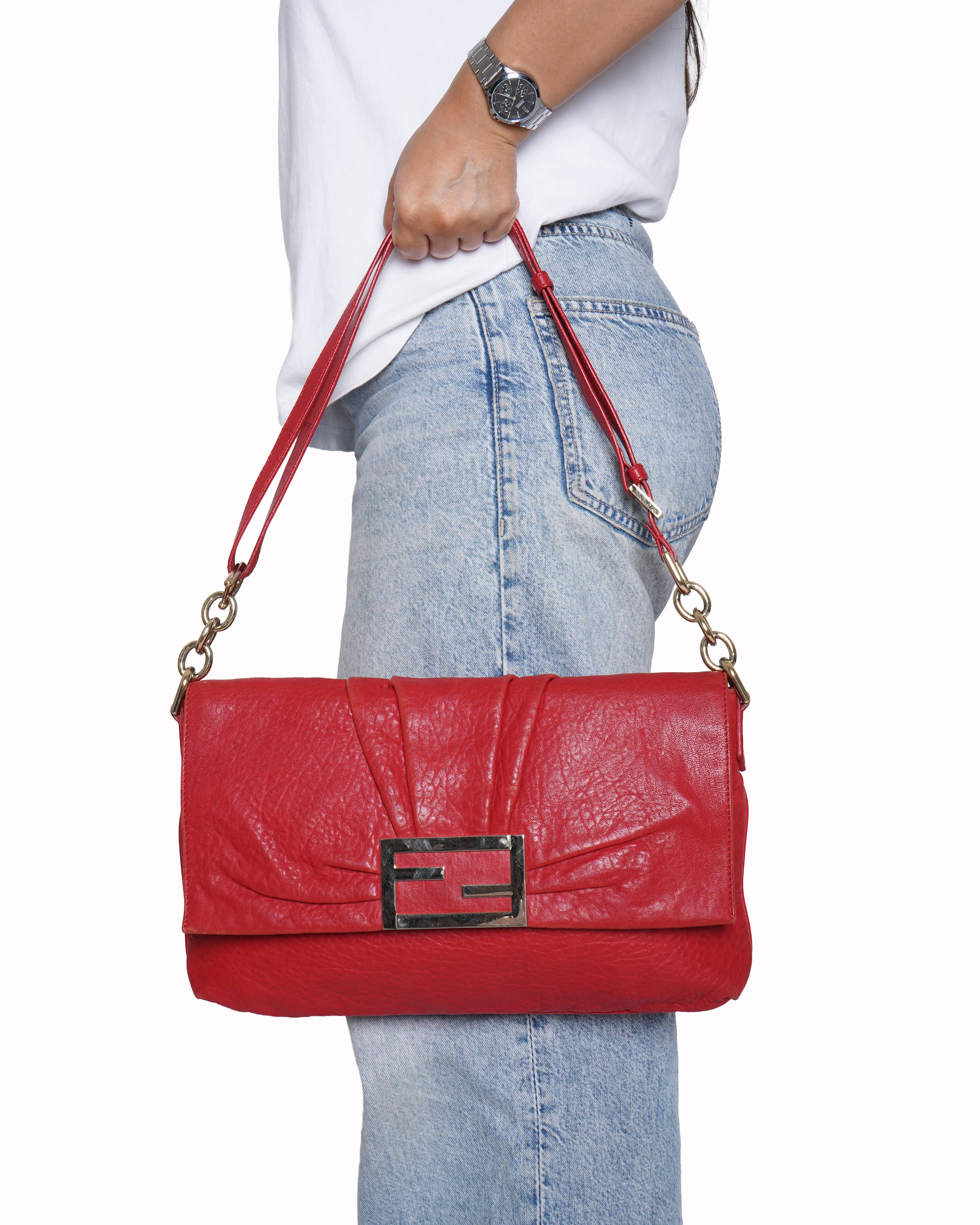 Fendi Red Baguette leather Shoulder bag