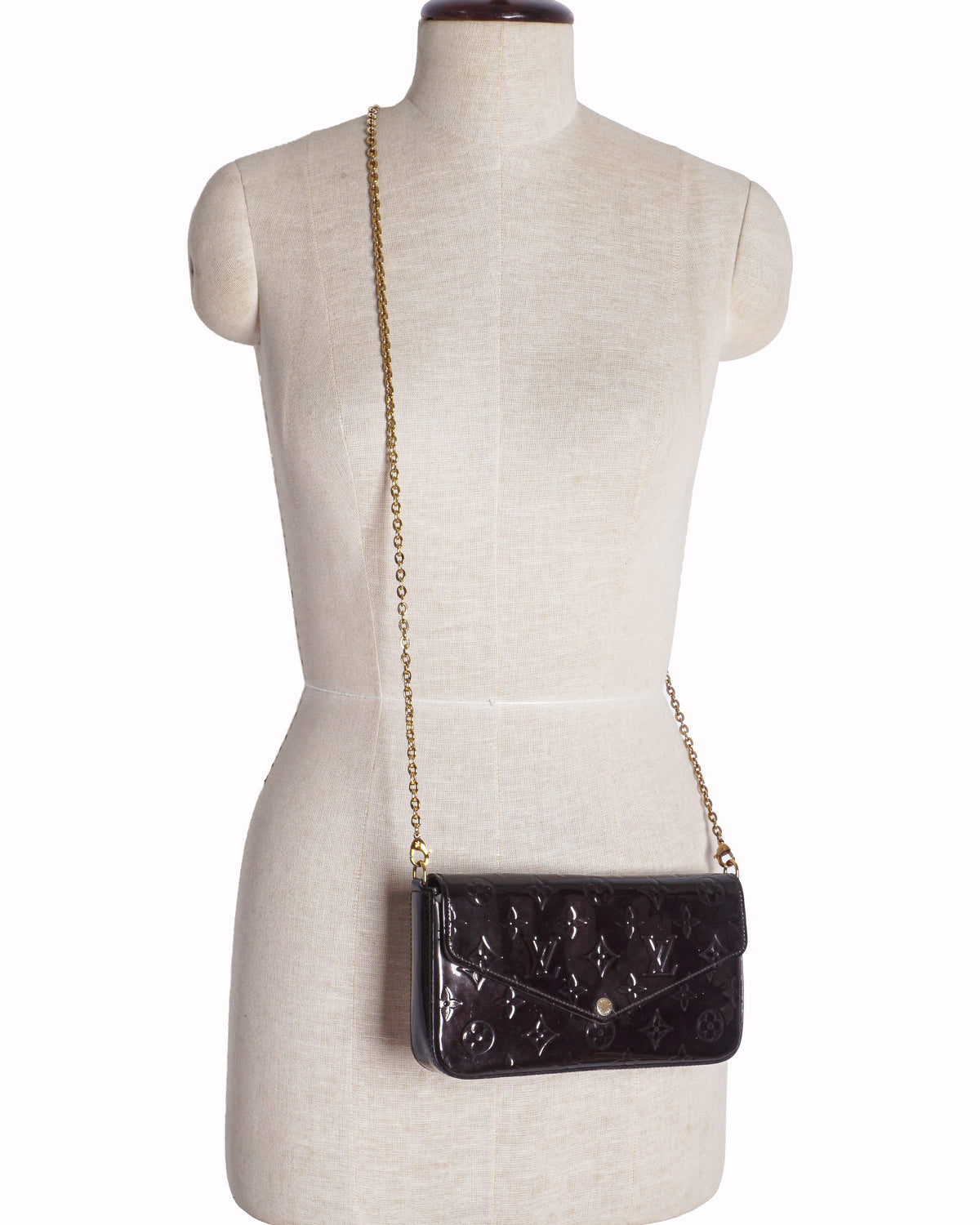 Louis Vuitton Pochette Félicie Monogram Vernis Clutch