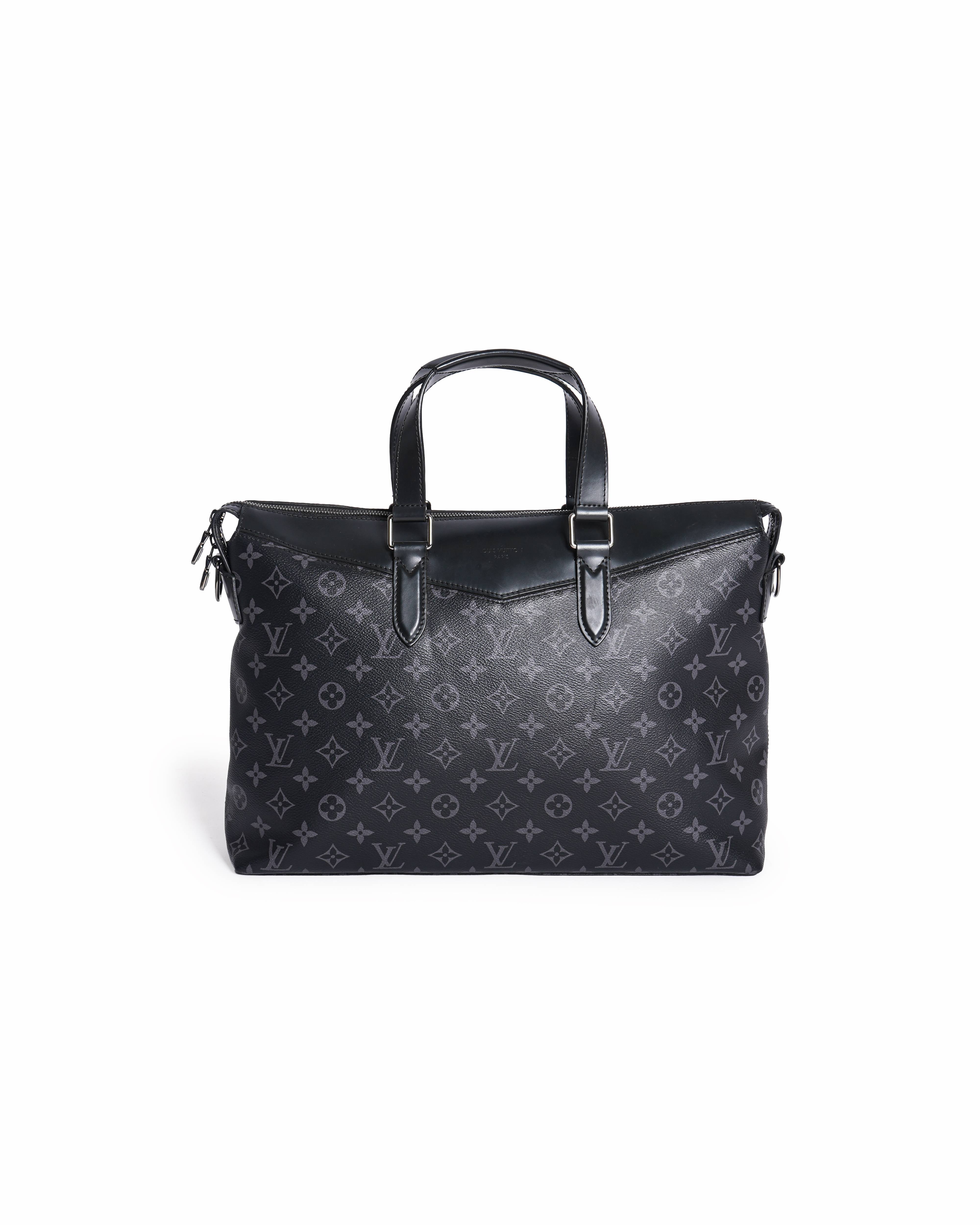 Louis Vuitton
Monogram Eclipse Explorer Breifcase