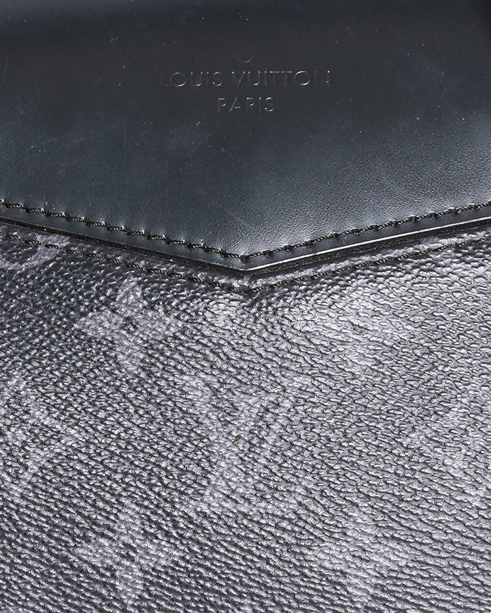 Louis Vuitton
Monogram Eclipse Explorer Breifcase