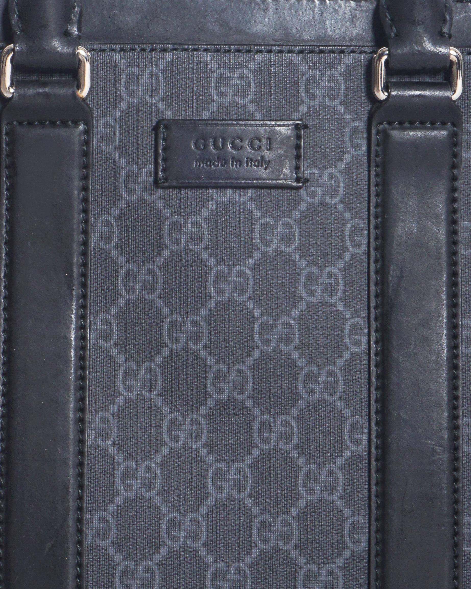 Gucci Black & Grey GG Supreme Canvas Business Briefcase