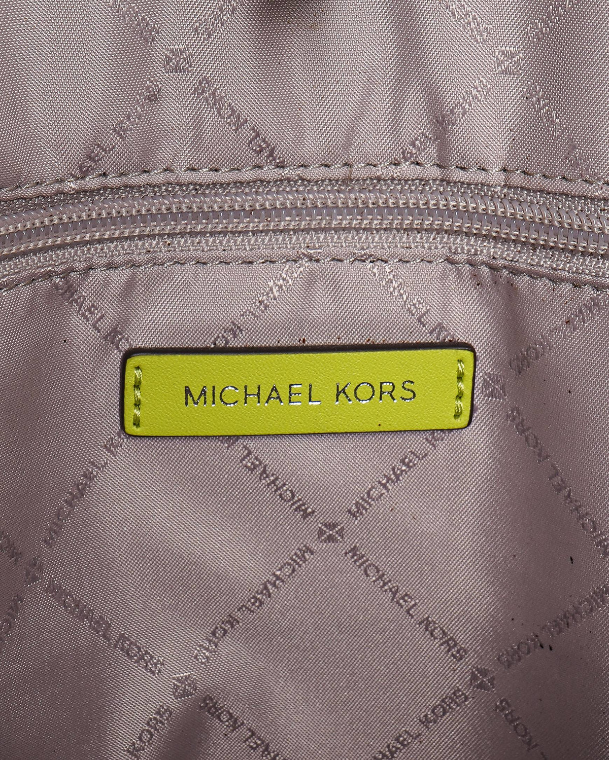 Michael kors jet set large logo tote