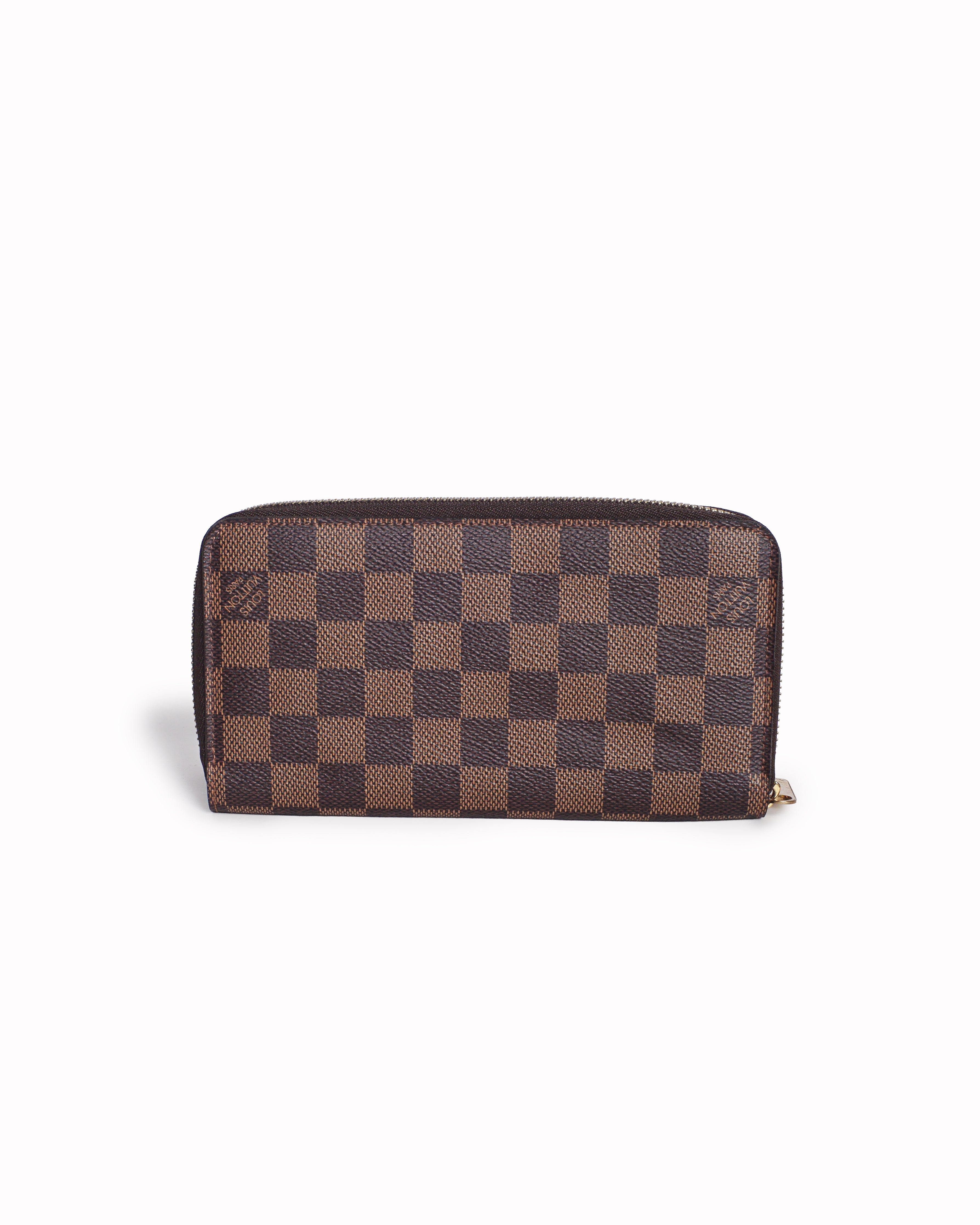 Louis Vuitton Damier Ebene Zippy Wallet