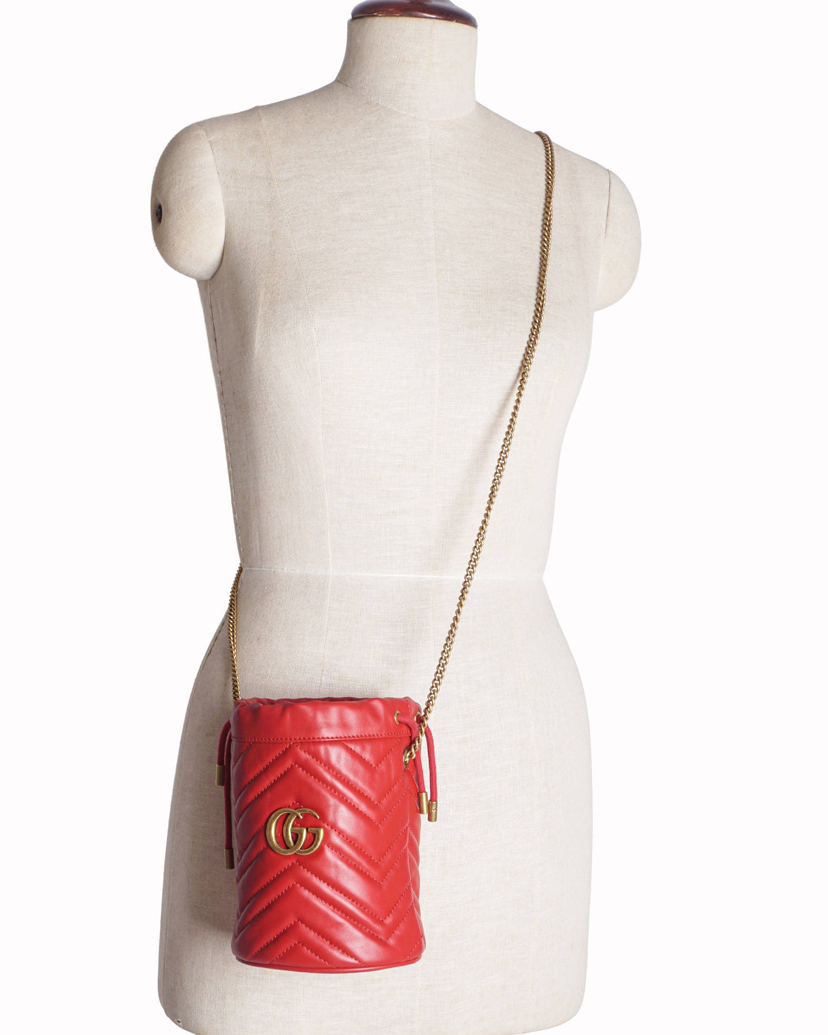 Gucci Red Matelassé Leather Mini GG Marmont Bucket Bag