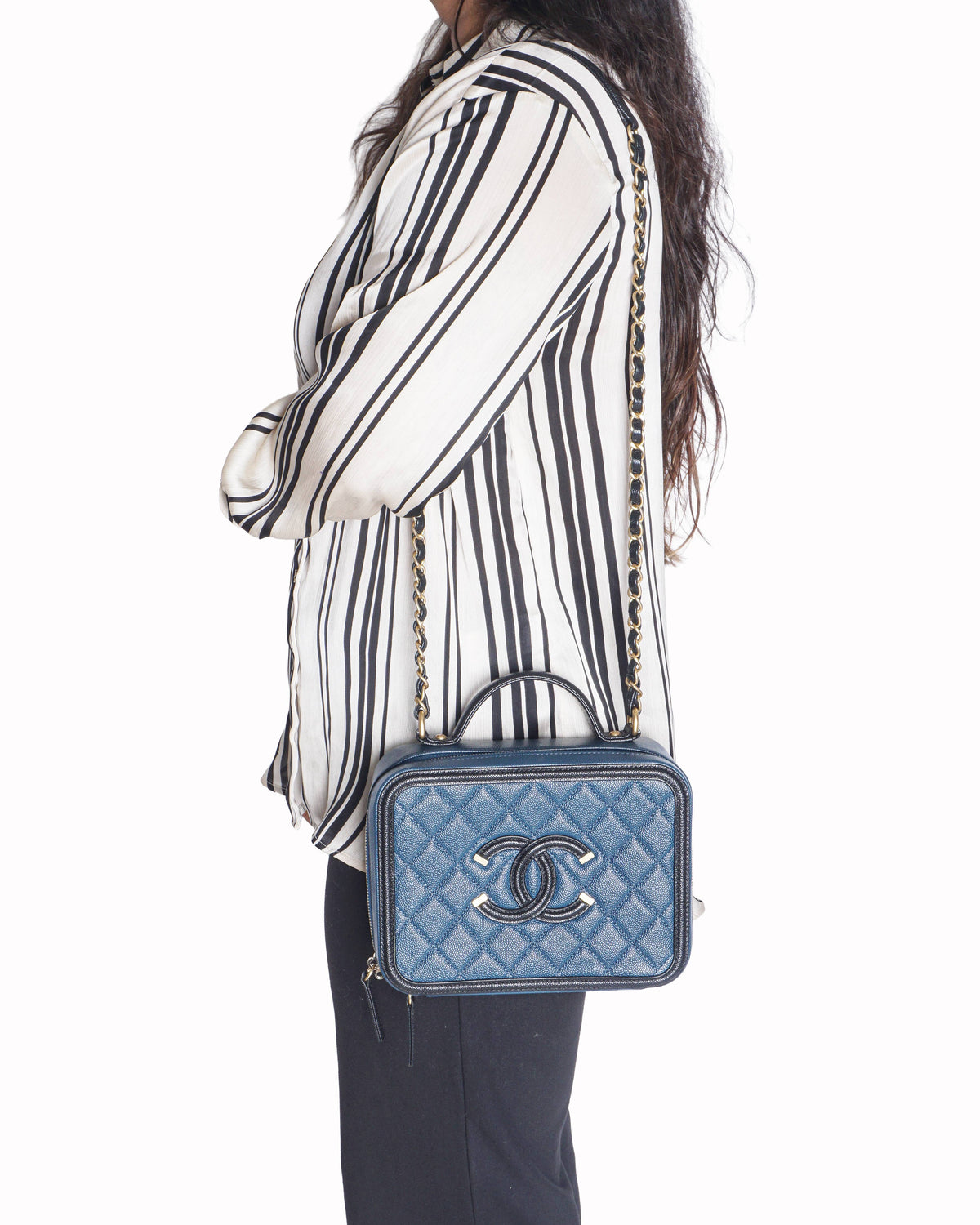 Chanel Small CC Filigree Vanity Case Navy and Black Caviar Shoulder Bag