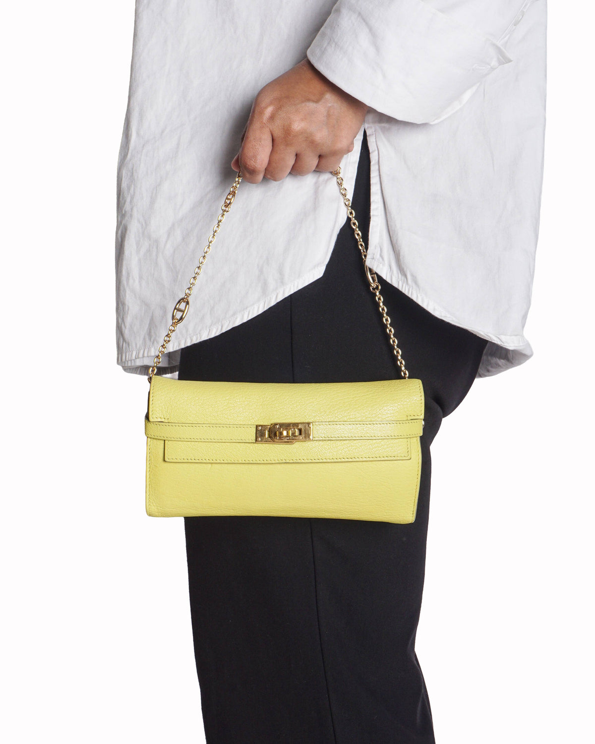 Hermès Kelly Wallet To Go Lime Chèvre Leather Gold Hardware