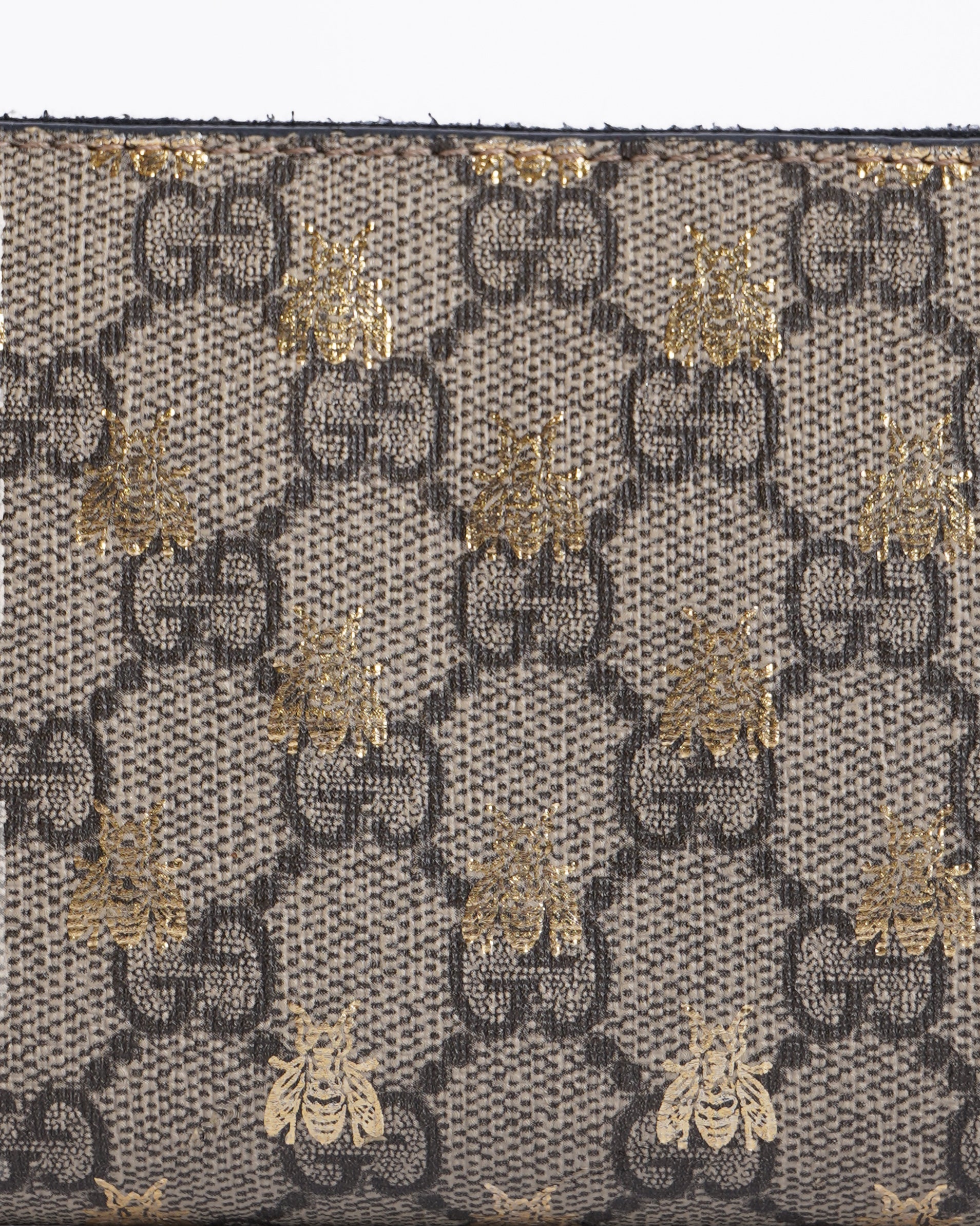 Gucci gg supreme bee bifold long wallet