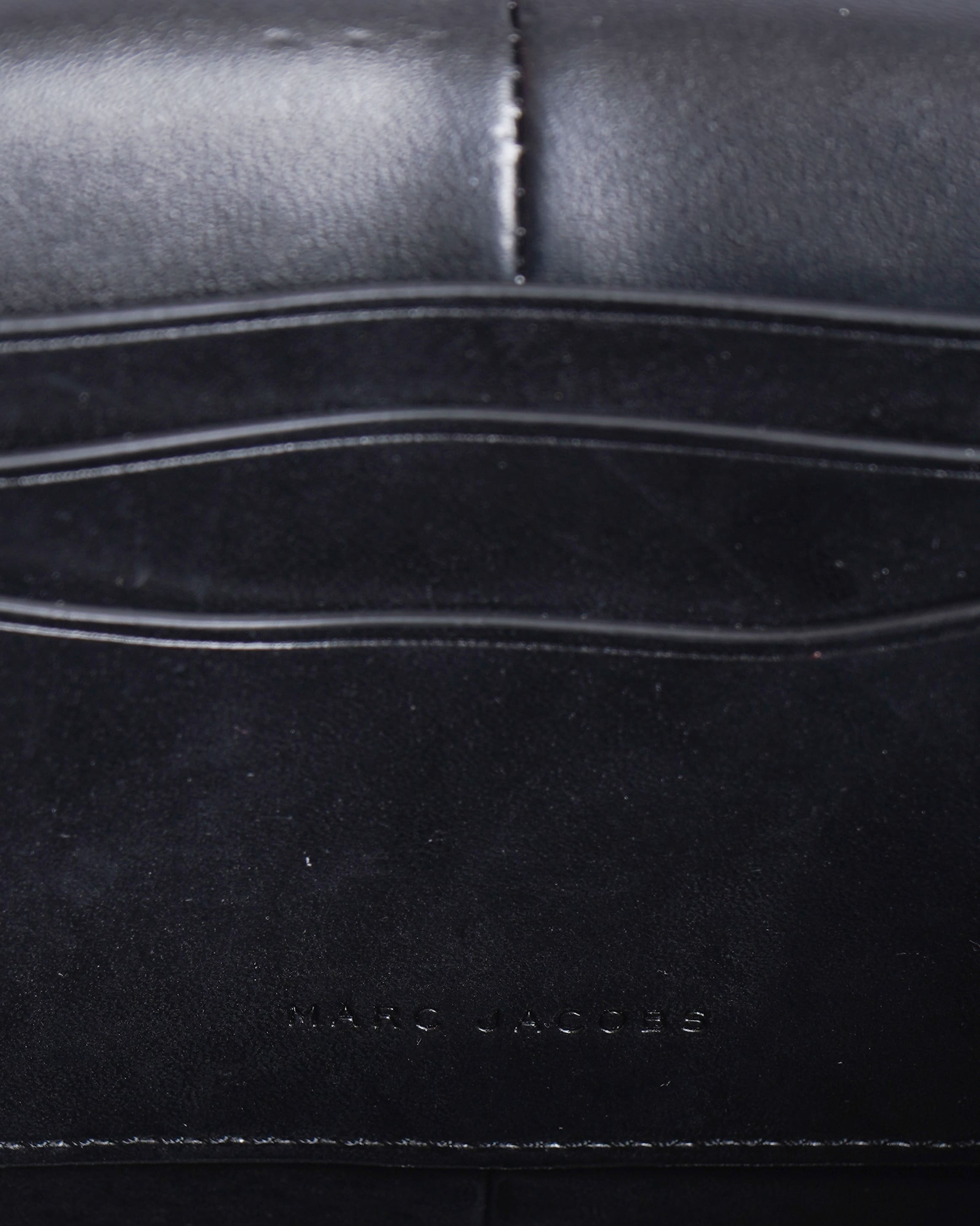 Marc Jacob Chain Wallet In Red