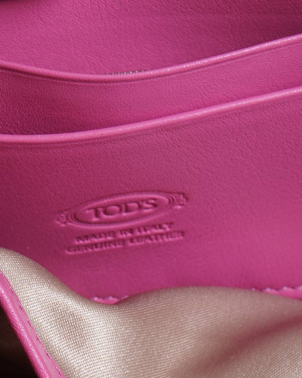 New Tods Leather Wallet In Pink