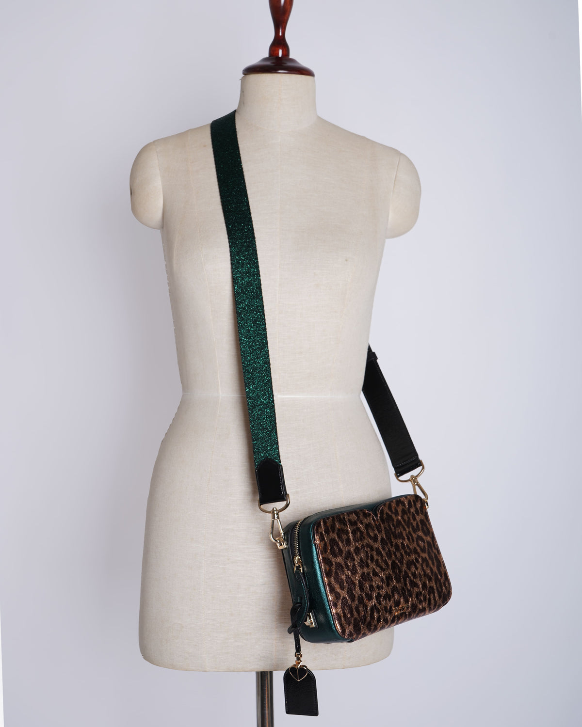 Kate Spade Leopard print Crossbody bag