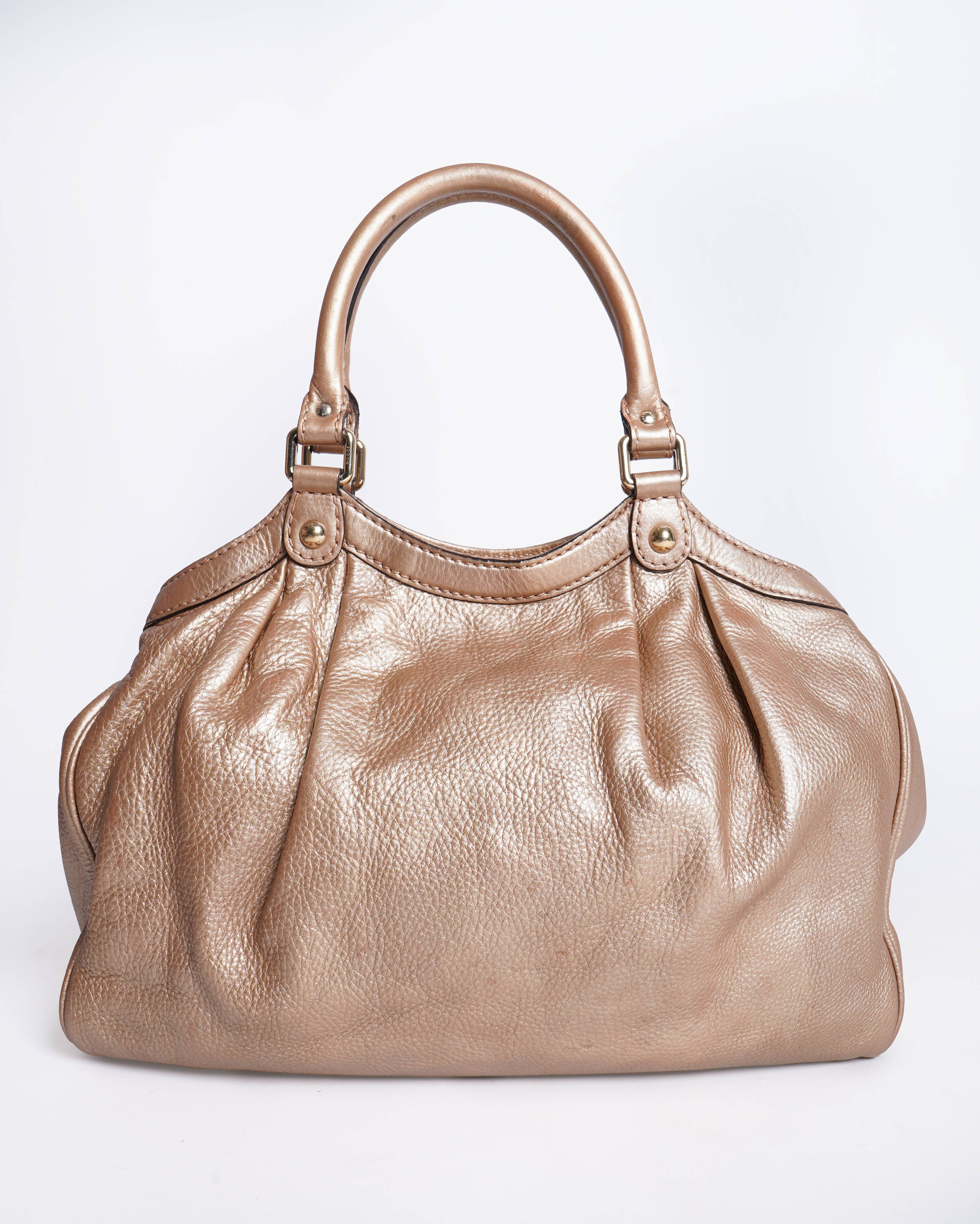 Gucci Sukey leather handbag