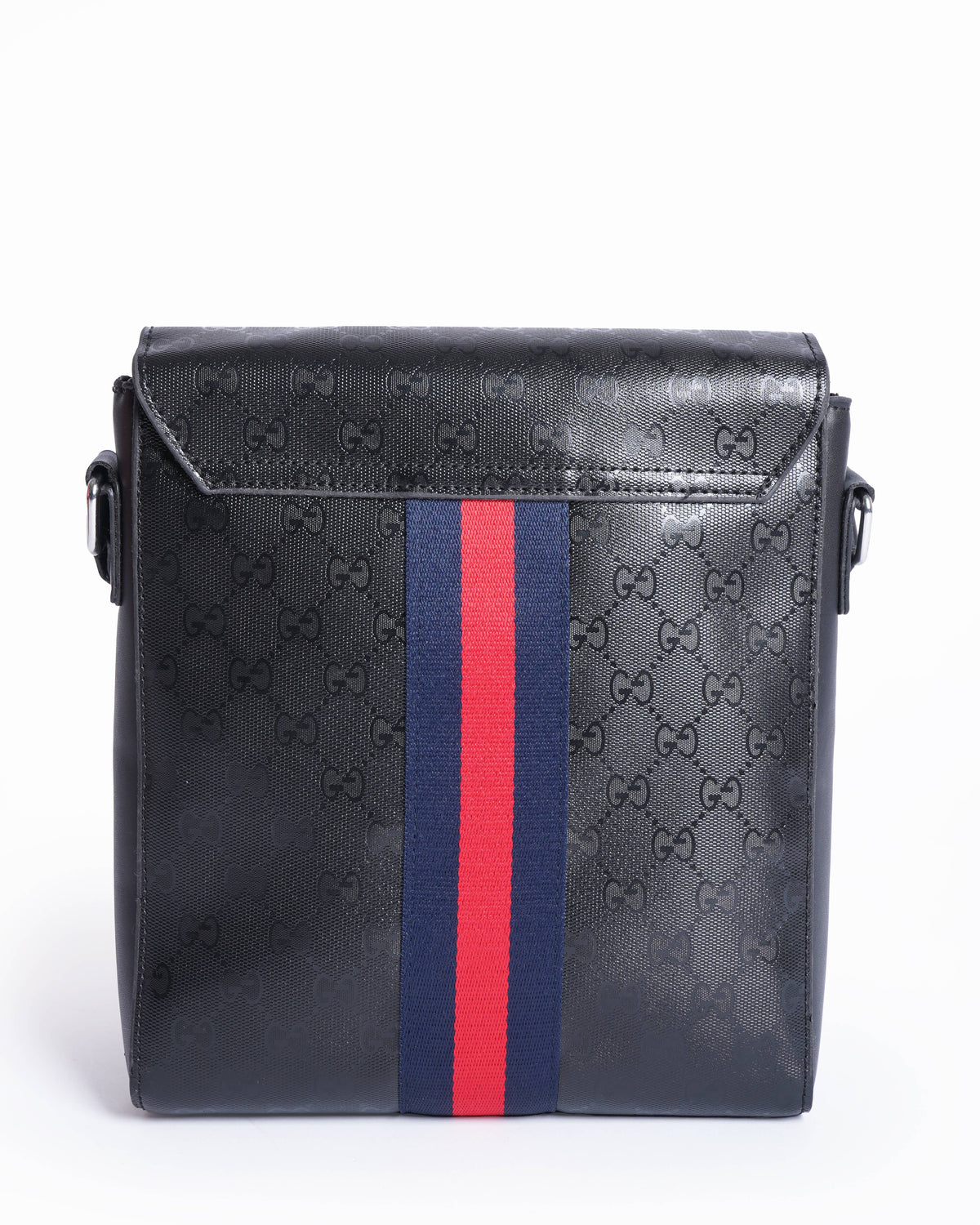 Gucci gg classic medium messenger bag