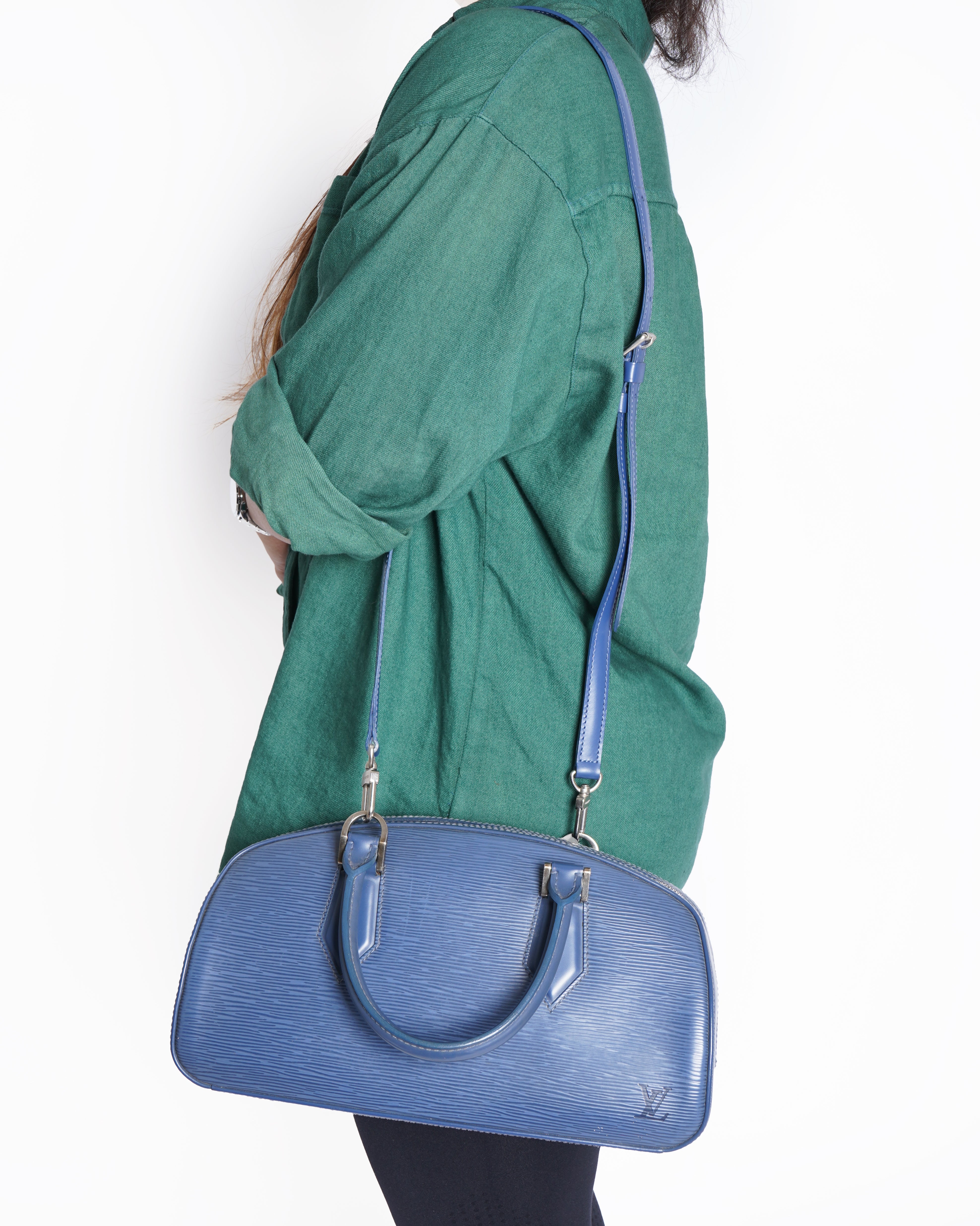 Louis Vuitton Epi Jasmin Blue HandBag