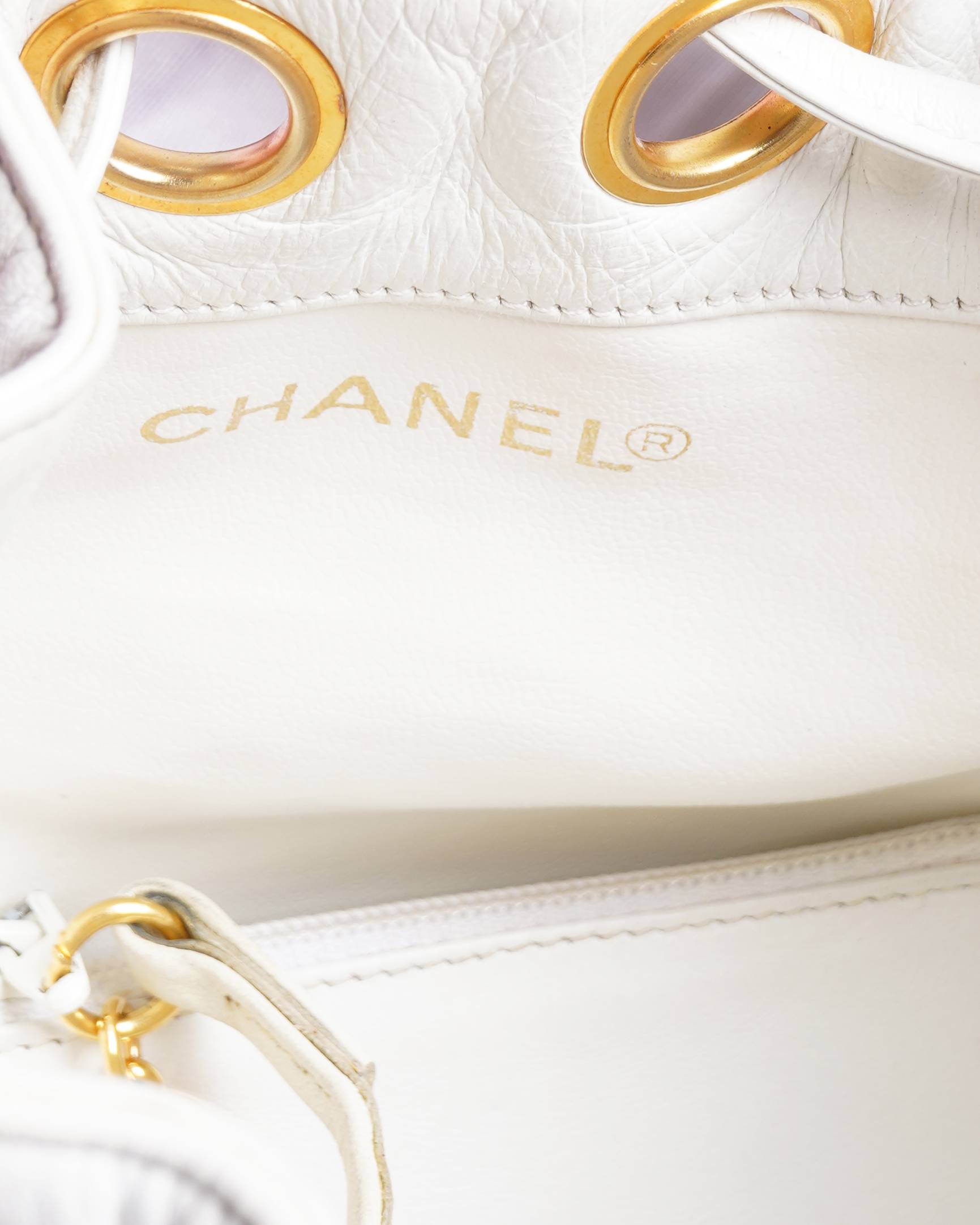 Chanel 1990's vintage labmskin bucket bag