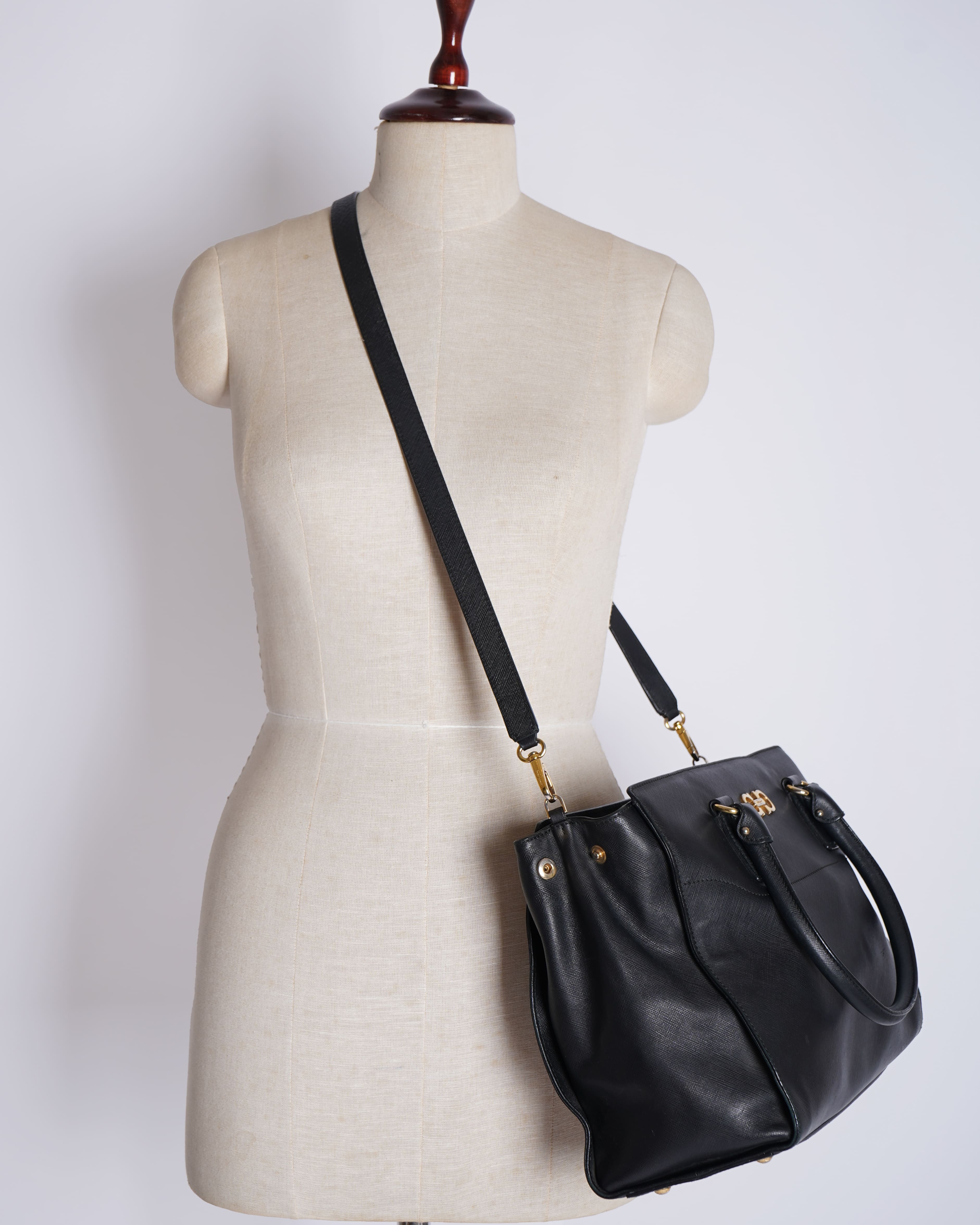 Salvatore Ferragamo Top Handle Bag In Black