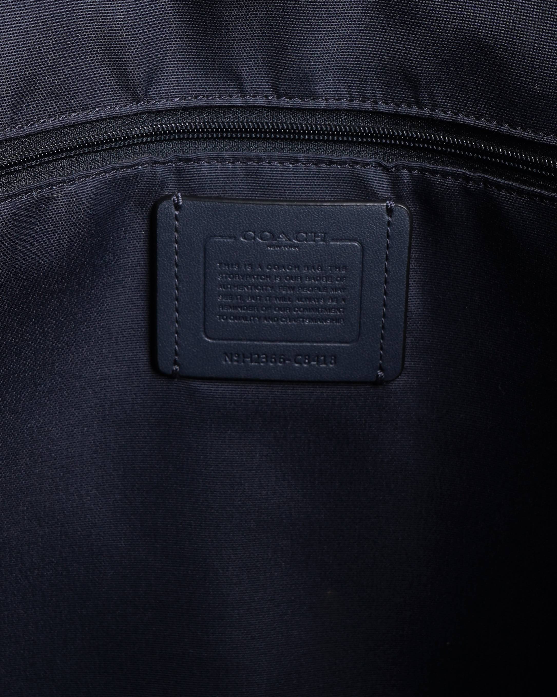 Coach dempsey tote 40 in signature jacquard