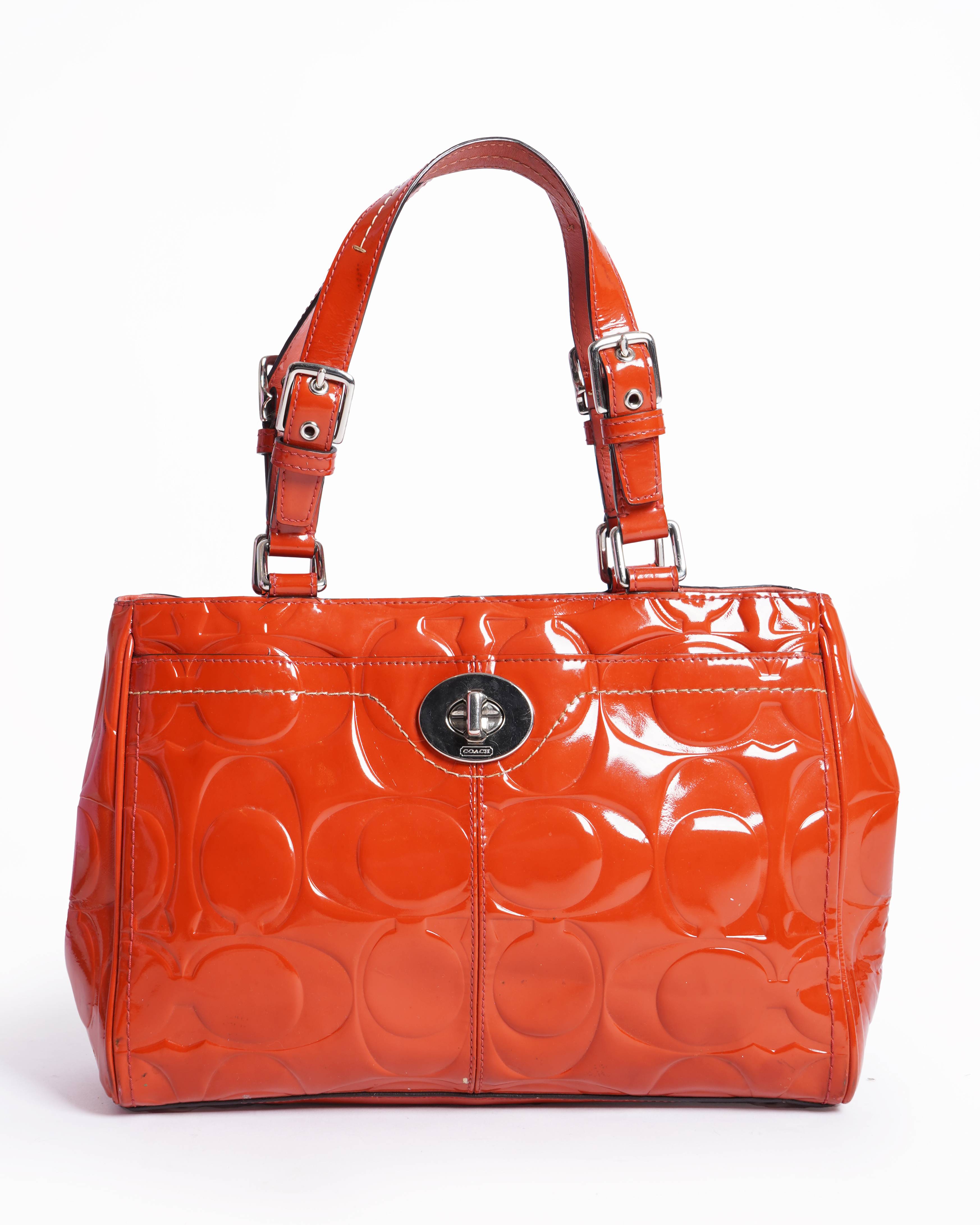 Coach hamptons Coral patent caryall bag