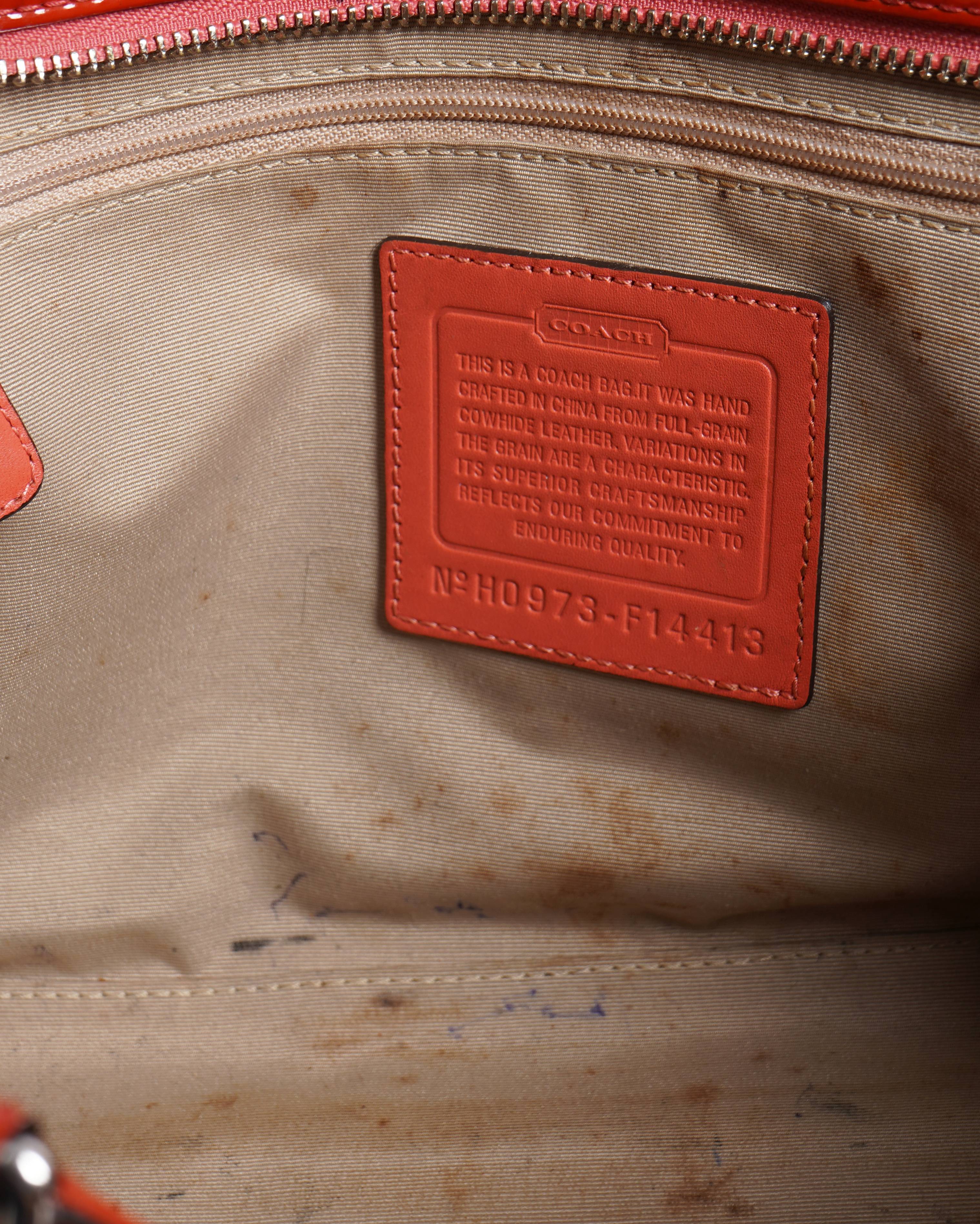 Coach hamptons Coral patent caryall bag