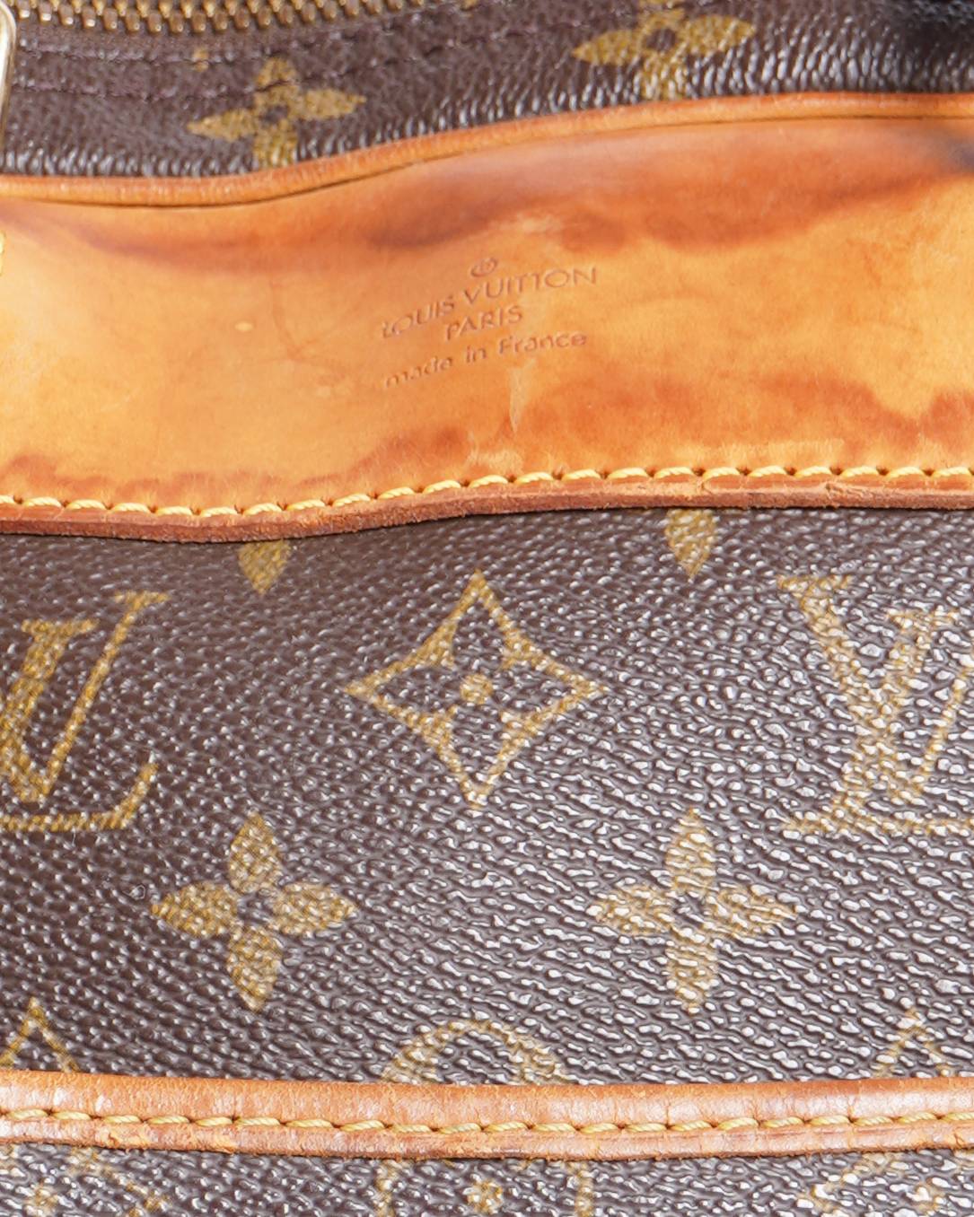 Louis Vuitton Keepall travel bag in Monogram canvas