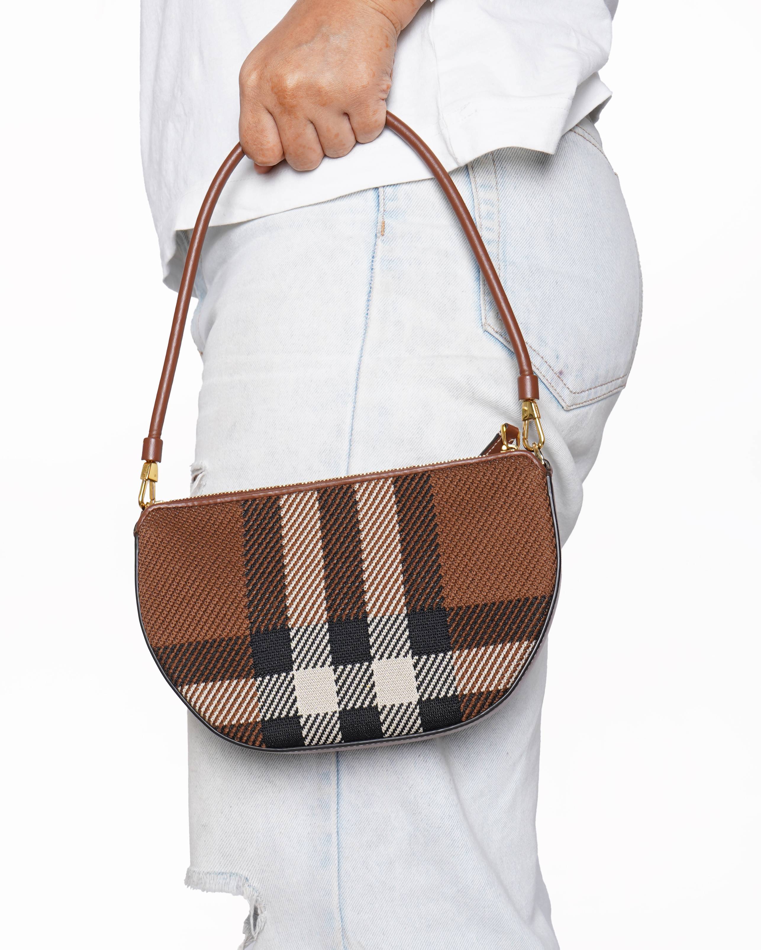 Burberry olympia knitted check shoulder bag