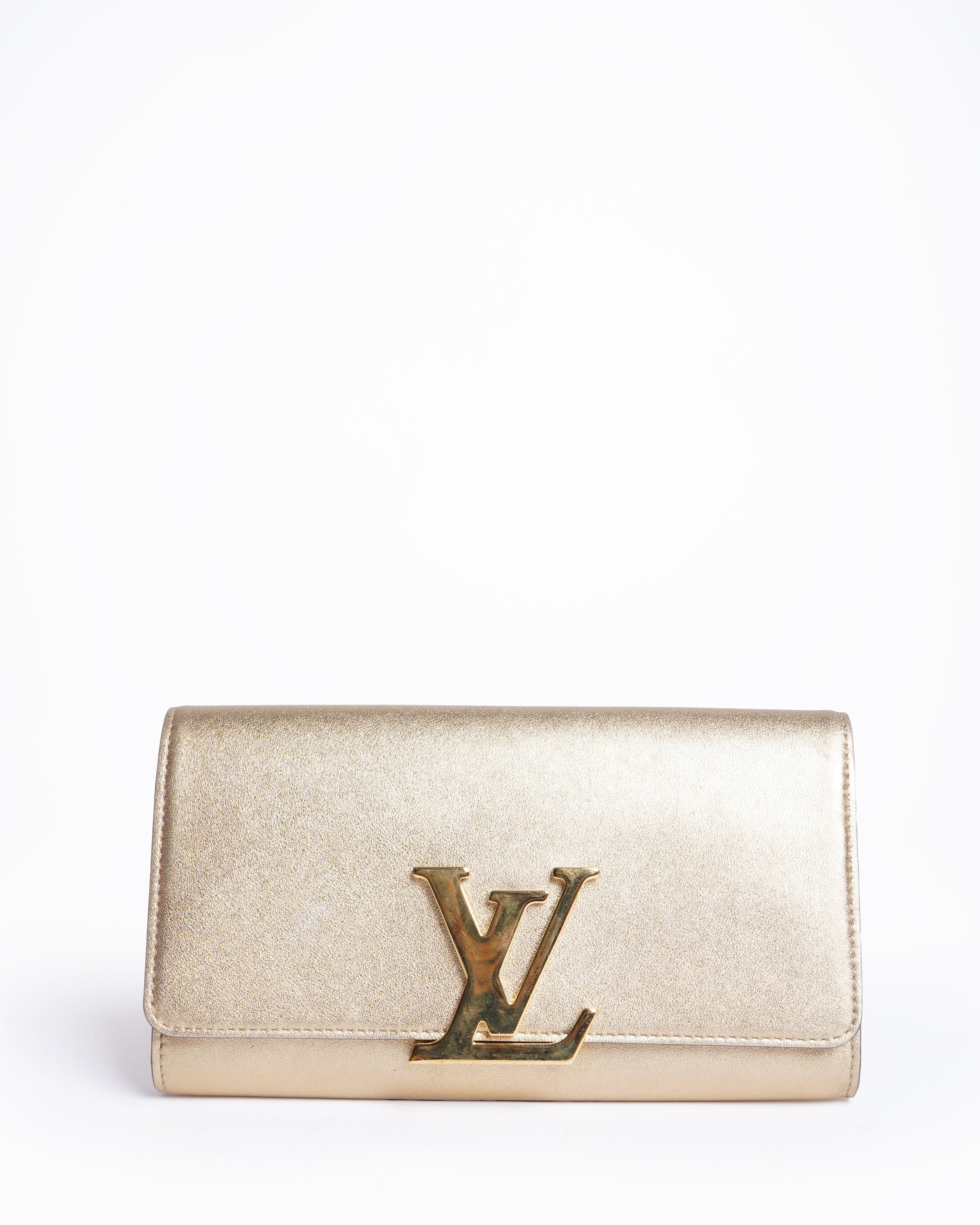 LOUIS VUITTON ゴールドクラッチバッグ Authentic Pre-loved Louis Vuitton Neo Sobe Louise Gold Clutch | My