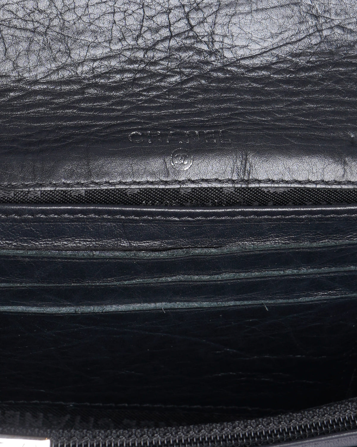 Chanel Quilted Leather Women's Wallet In Black