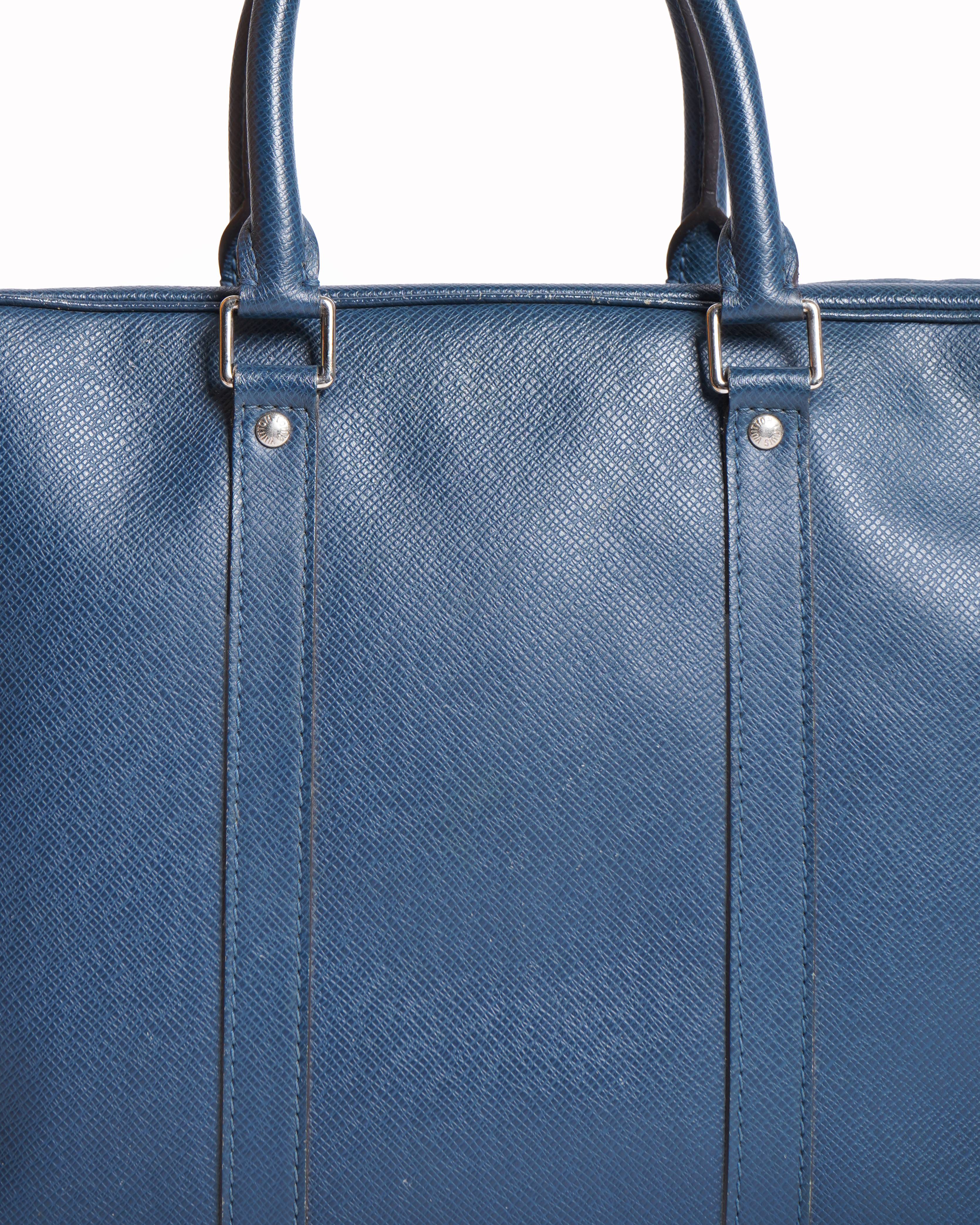 Louis Vuitton Blue Taiga Leather Porte-Documents Voyage bag