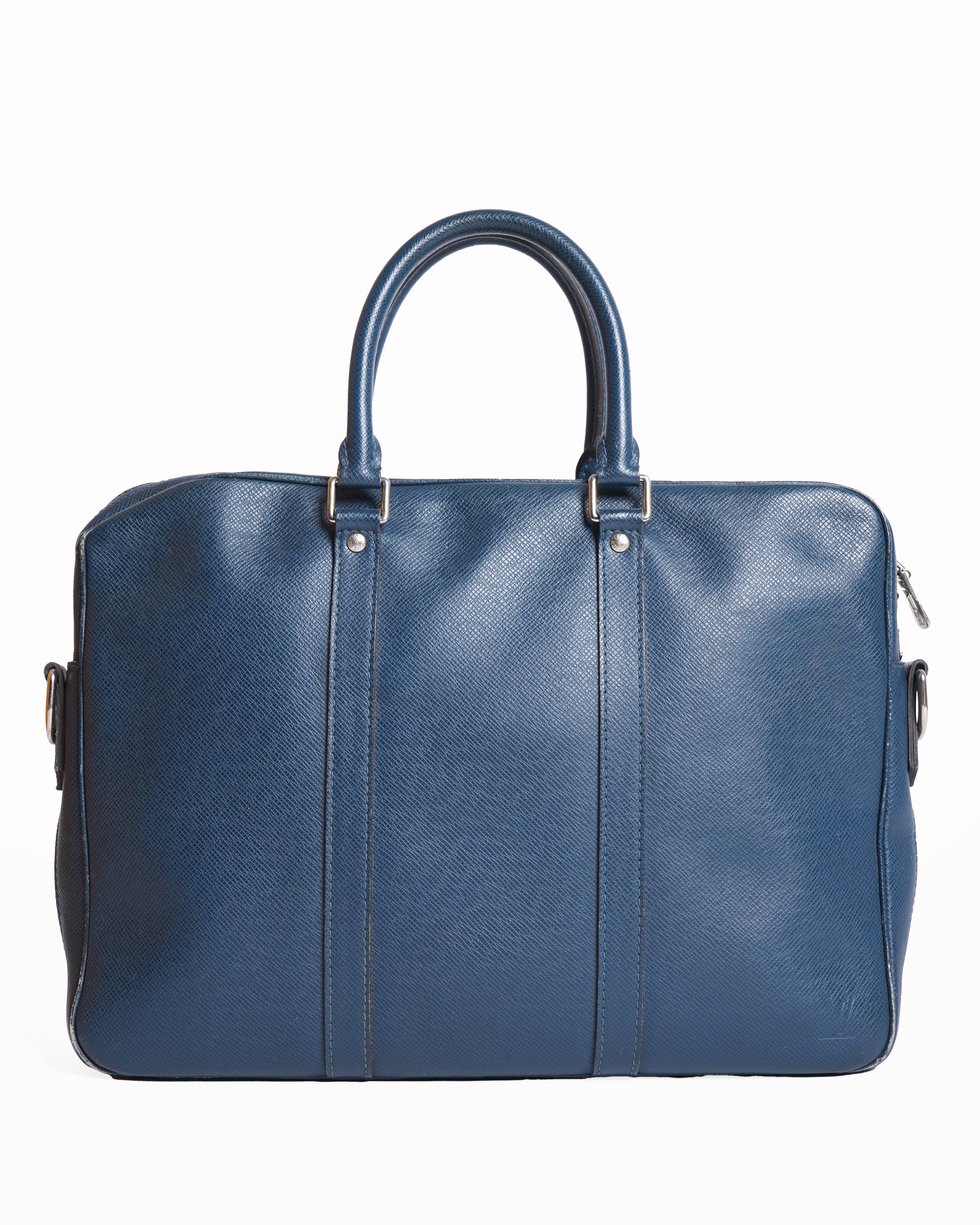 Louis Vuitton Blue Taiga Leather Porte-Documents Voyage bag