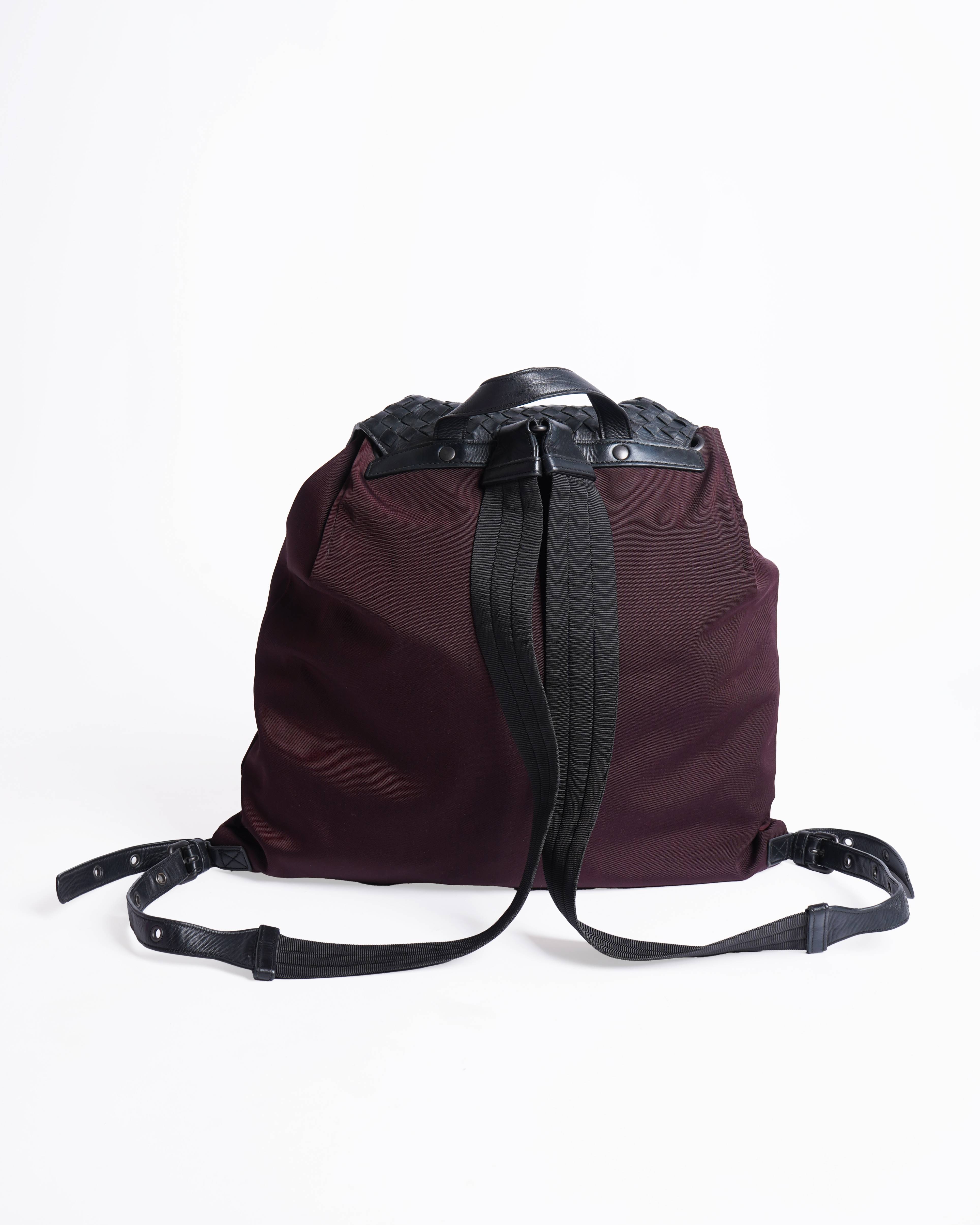 Bottega veneta intrecciato backpack in Maroon