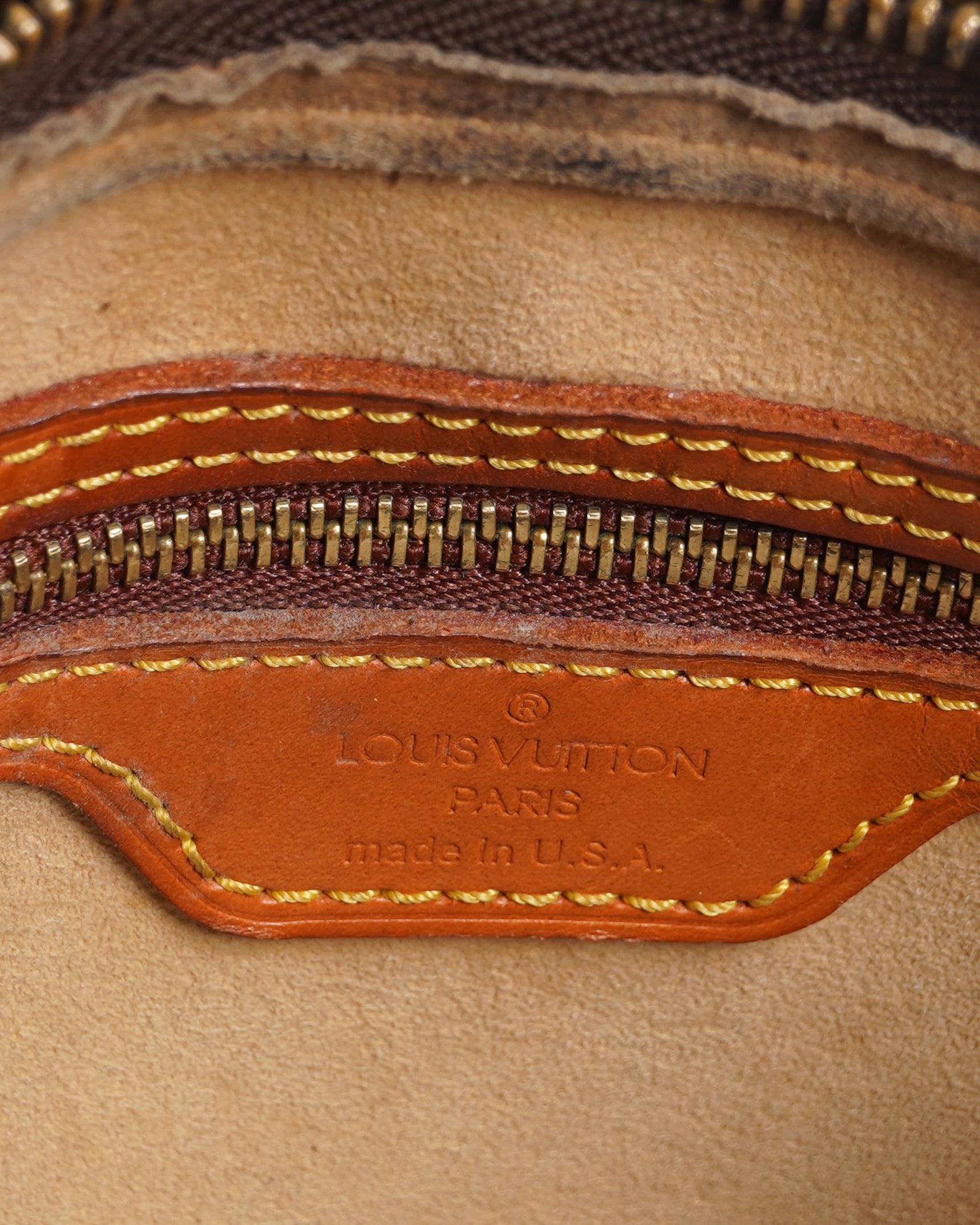 Louis vuitton looping monogram canvas shoulder mm bag